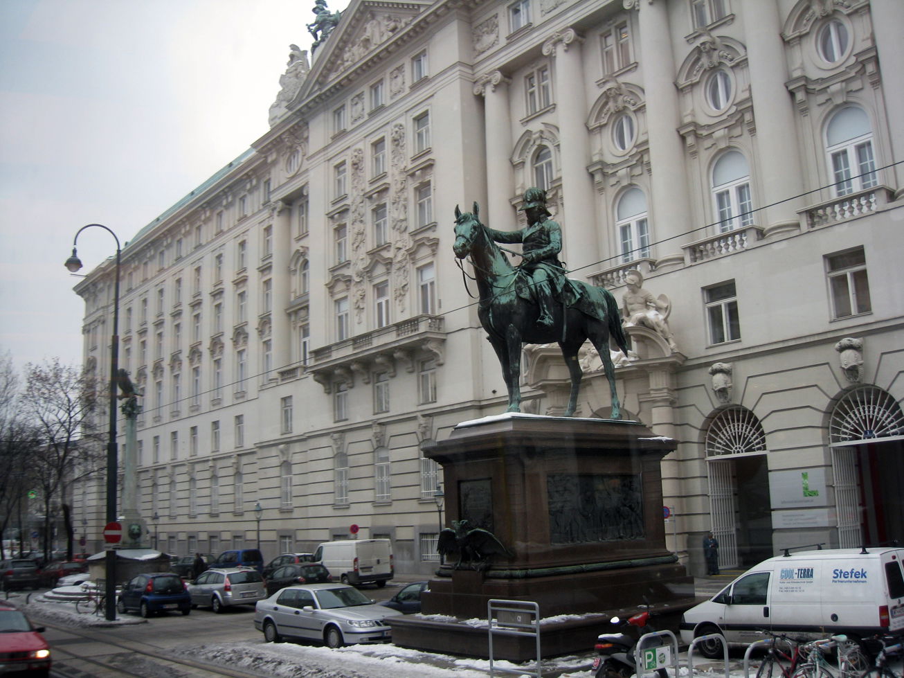 Monumento al marechal Radetzky, por Iuliana Covaliu