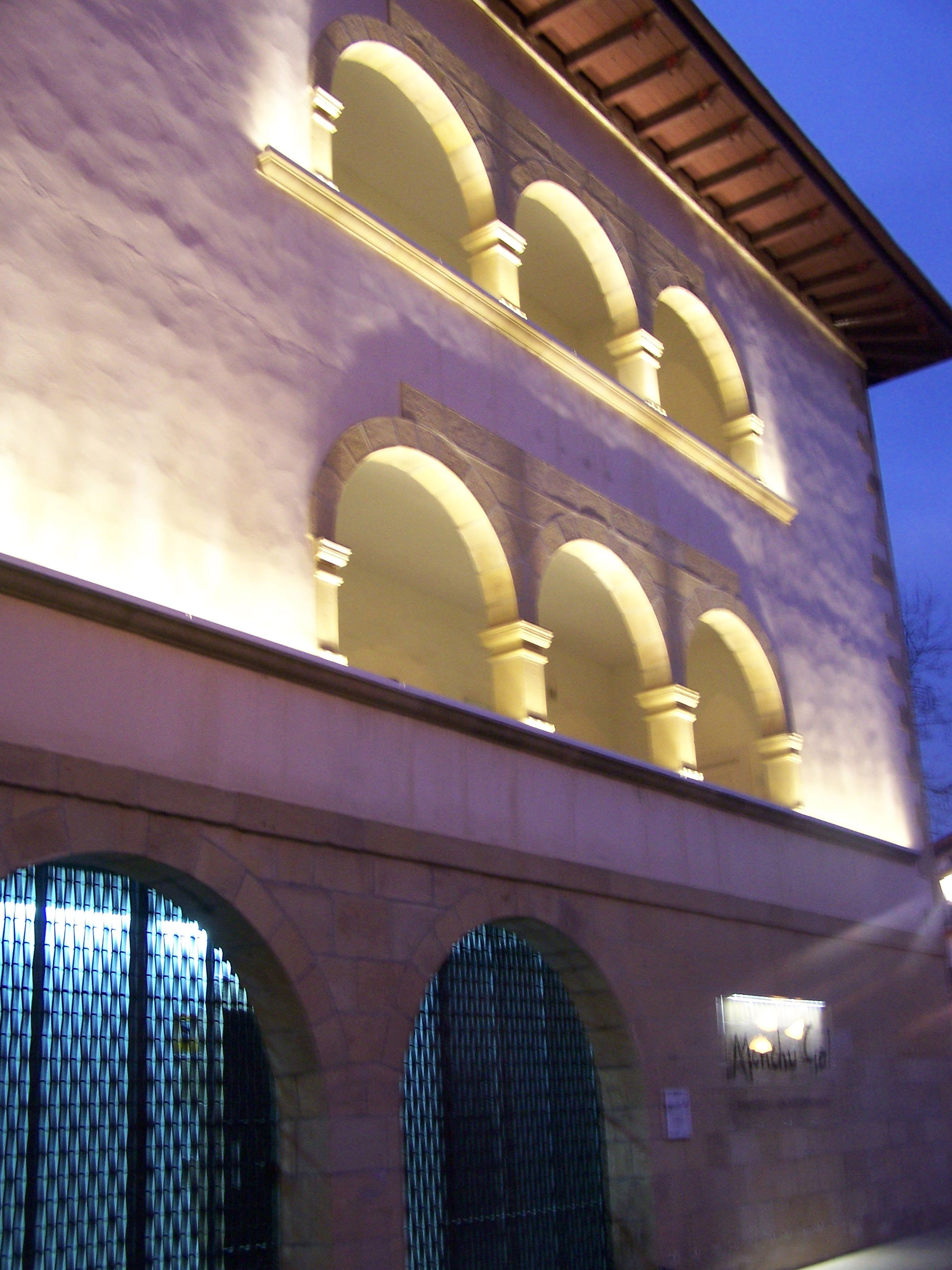 Sala de Exposiciones Menchu Gal, por Turiscapadas