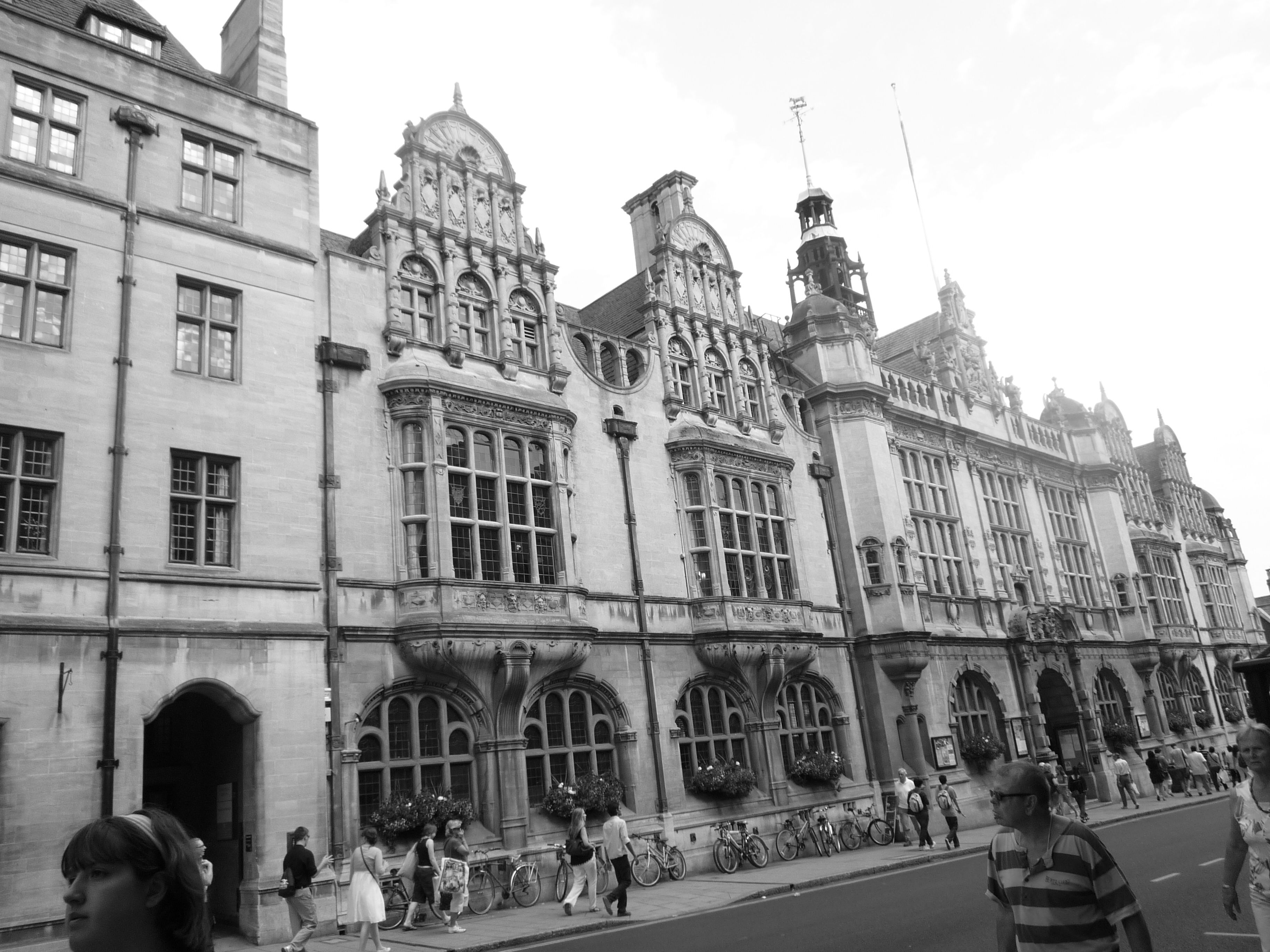 Monumentos históricos en Oxford que cuentan su fascinante historia