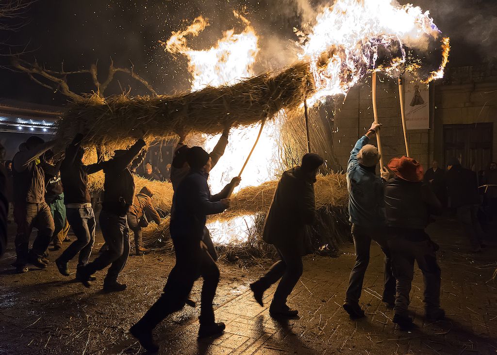 Festa dos Fachós en Castro Caldelas, por Alfonso Pereira