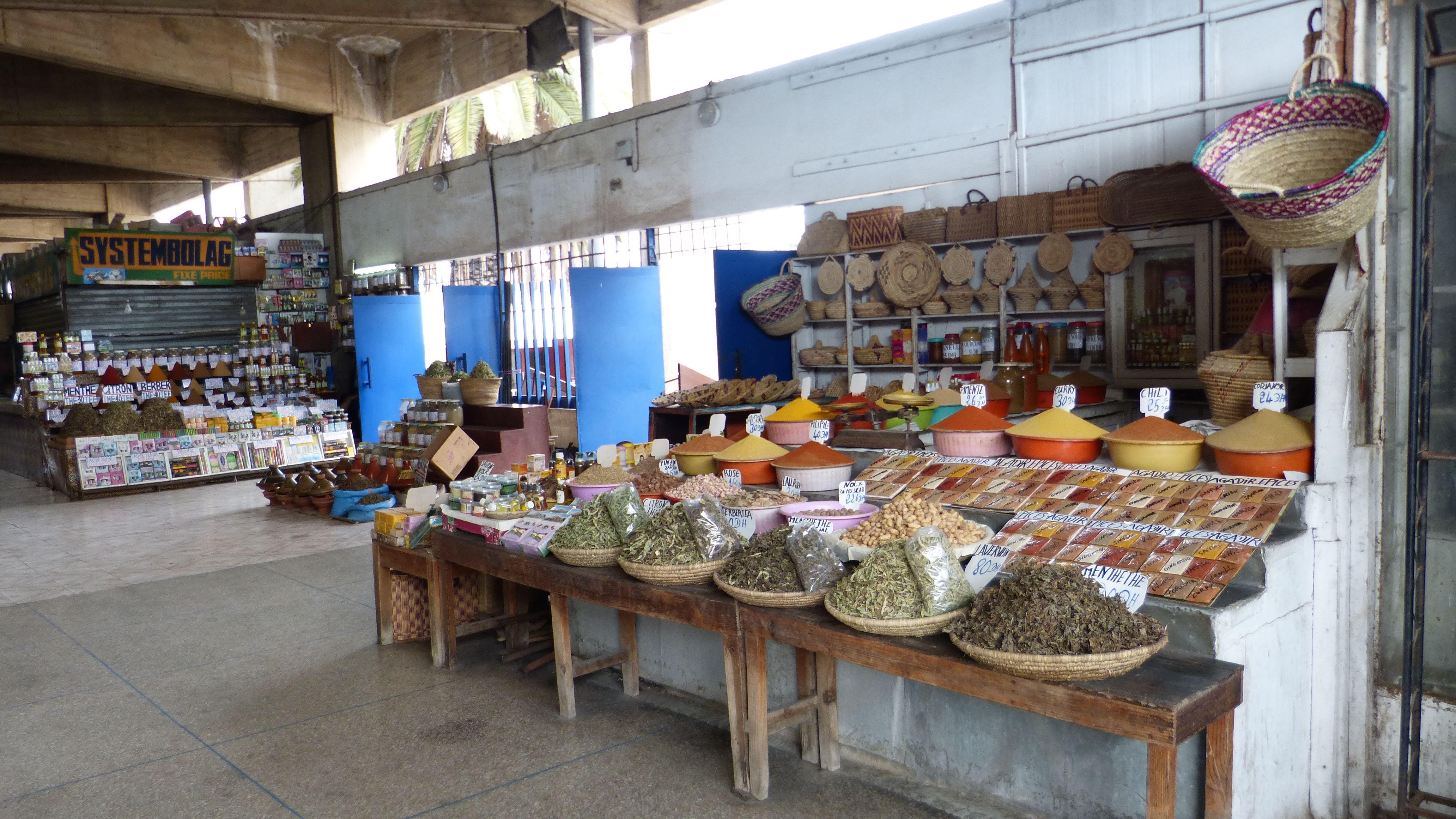 Compras en Souss Massa-Draâ: un recorrido por mercados fascinantes