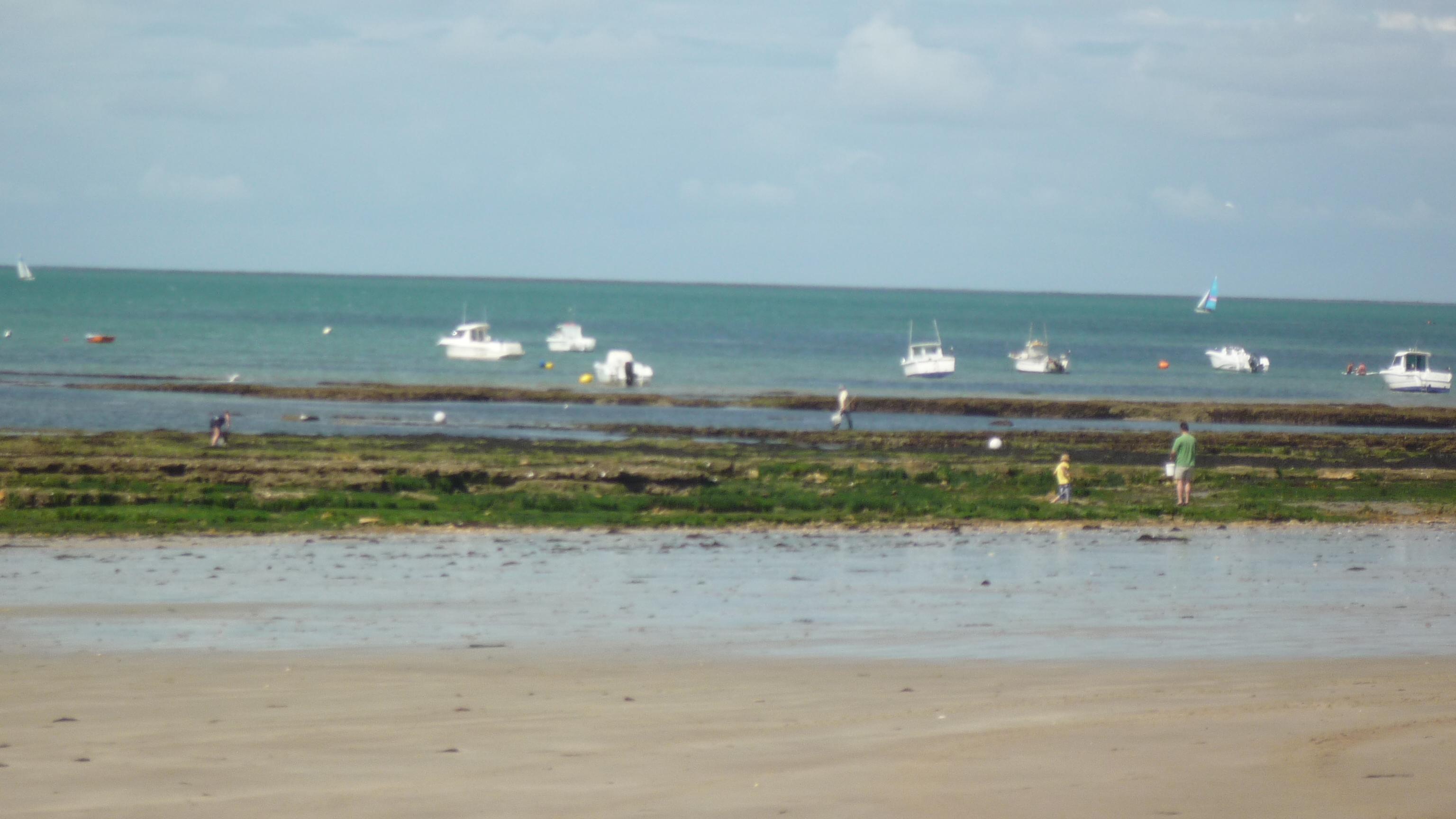 La playa, por Coraline D. Lafon