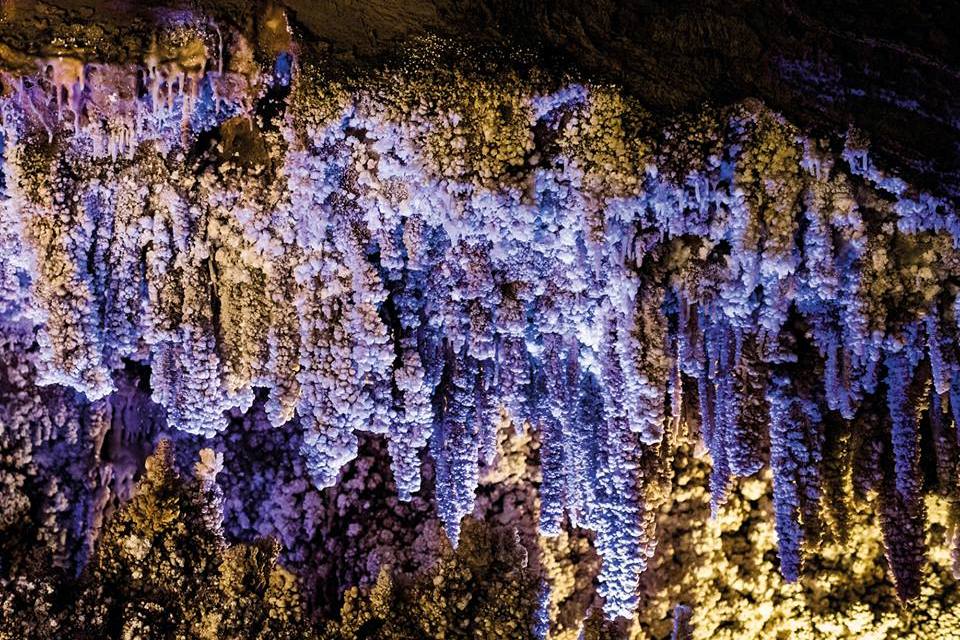 Cueva de Llamazares, por Lala