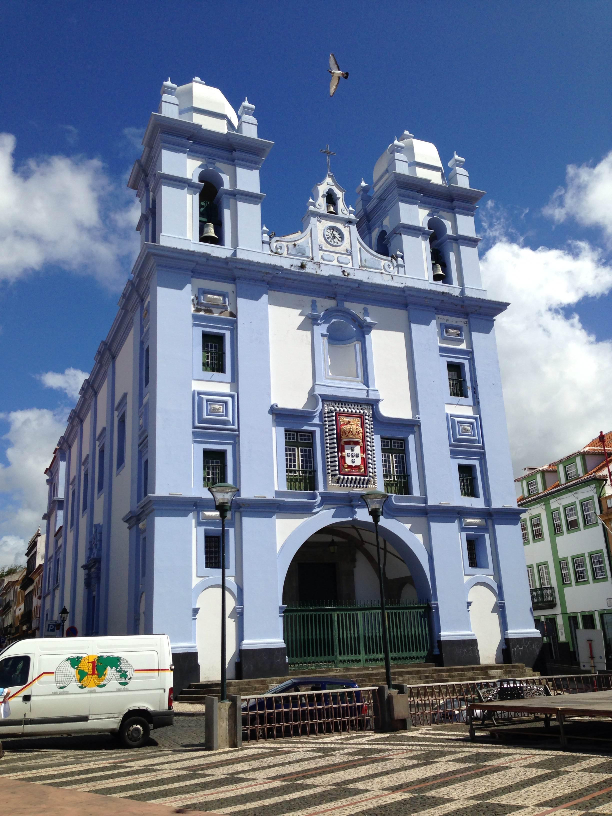 Descubre los encantadores pueblos de Azores que te sorprenderán