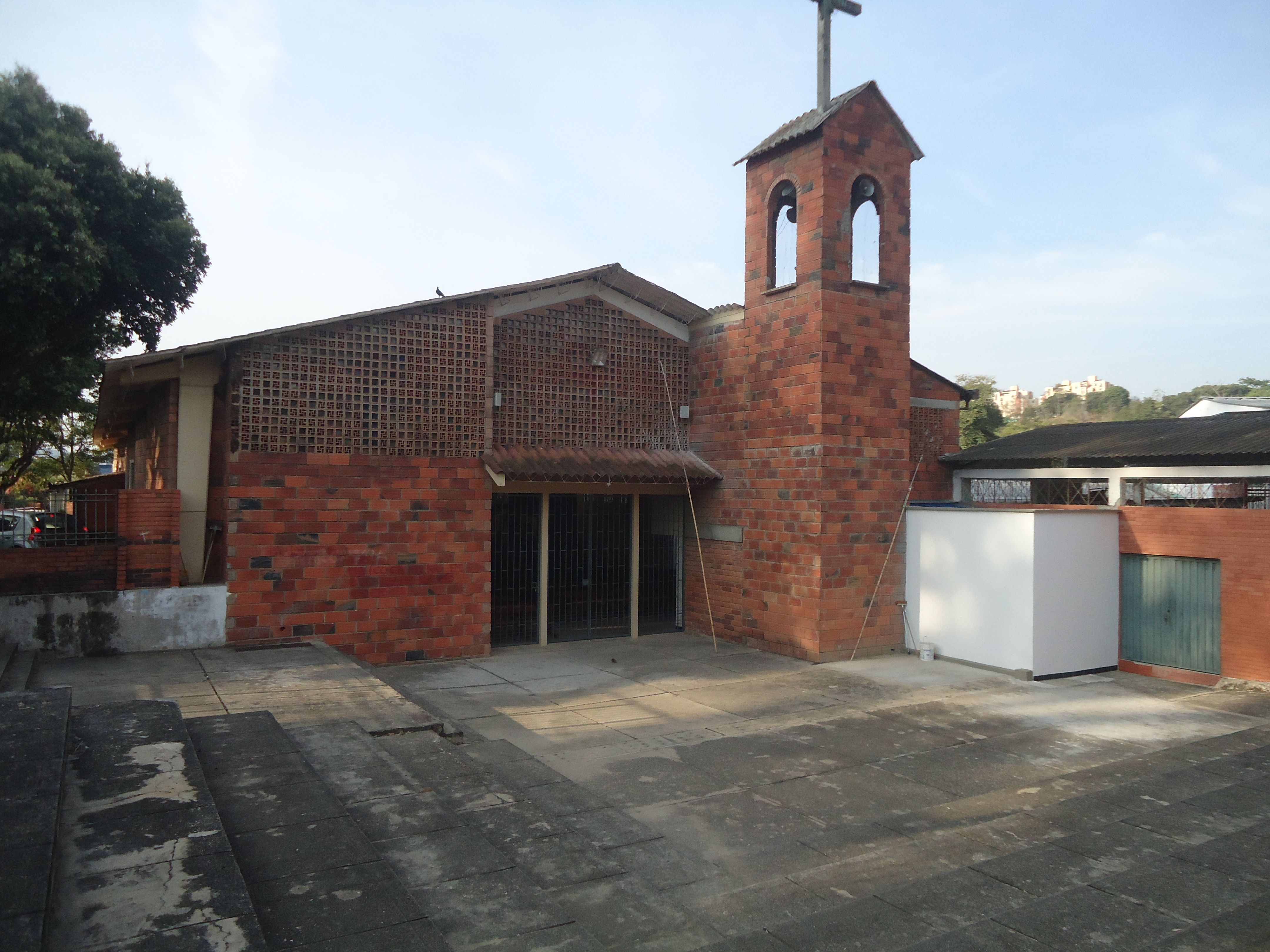 Parroquia Santa Isabel de Hungría, por César - Mochilero