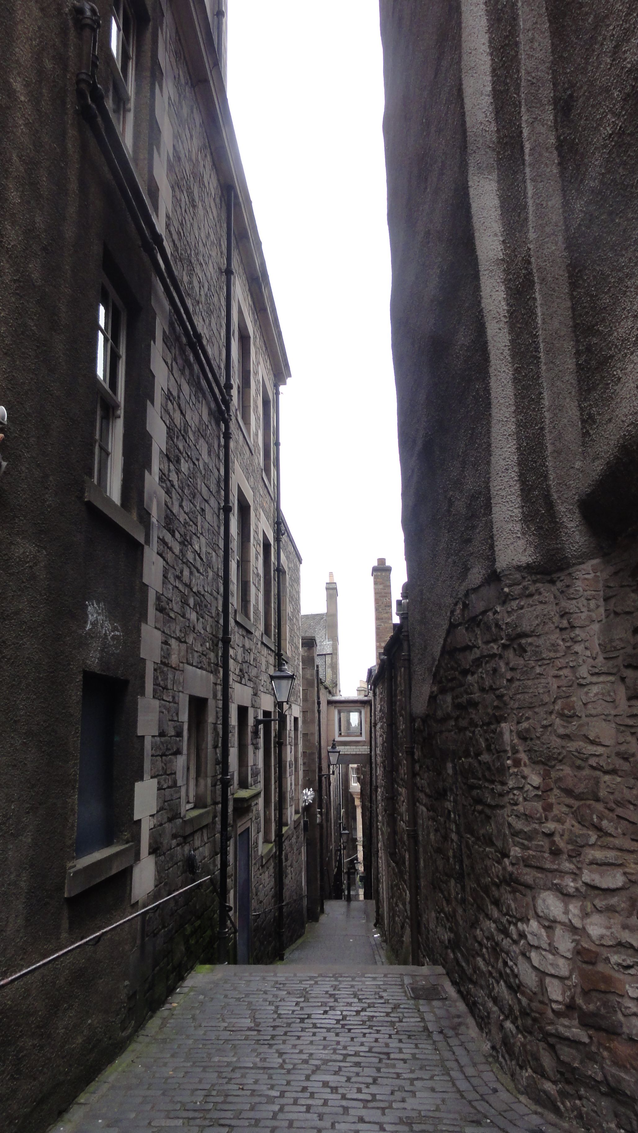 Callejones de Edimburgo, por Monica Olivera