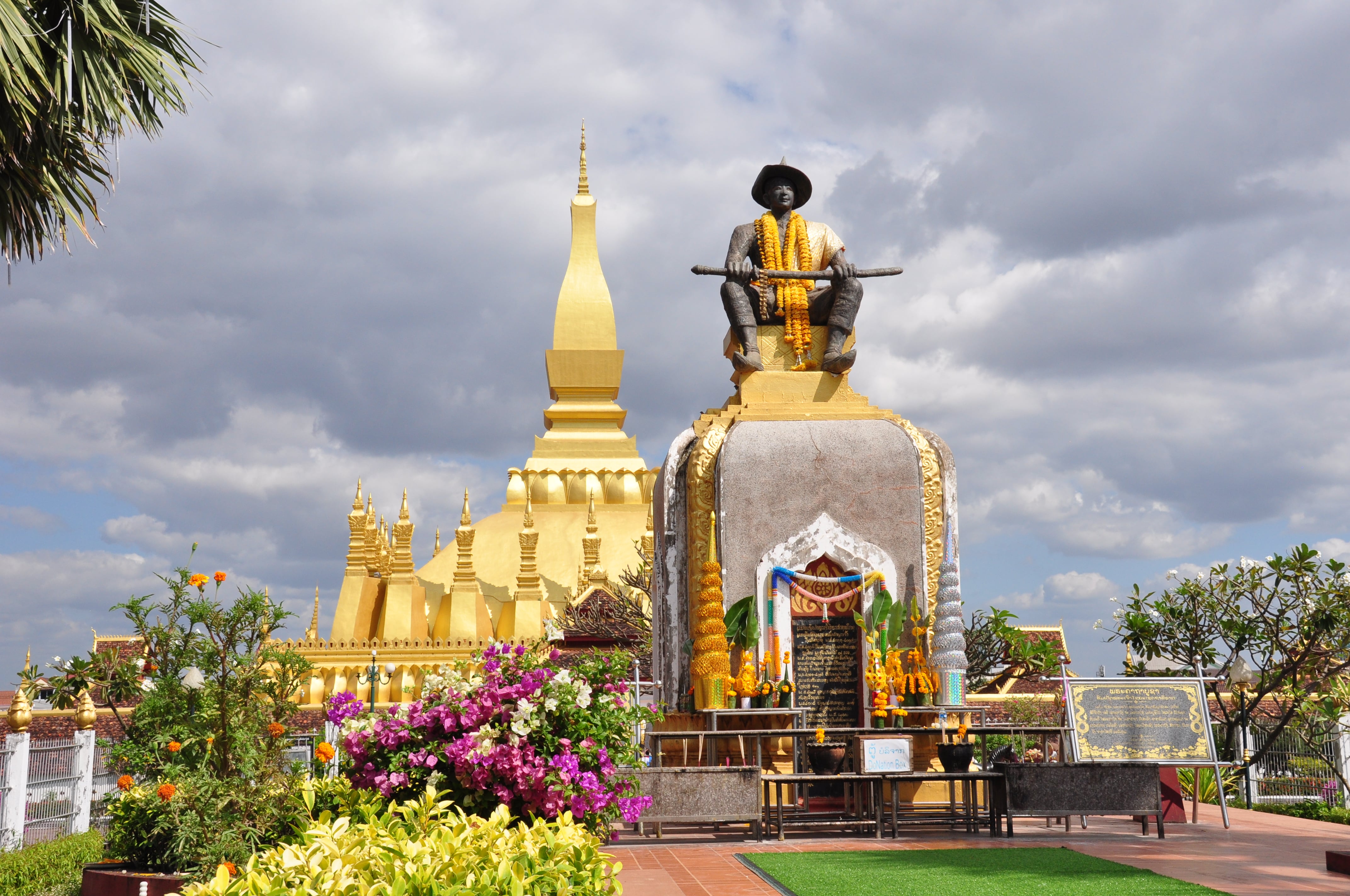 Descubriendo los fascinantes monumentos históricos de Laos