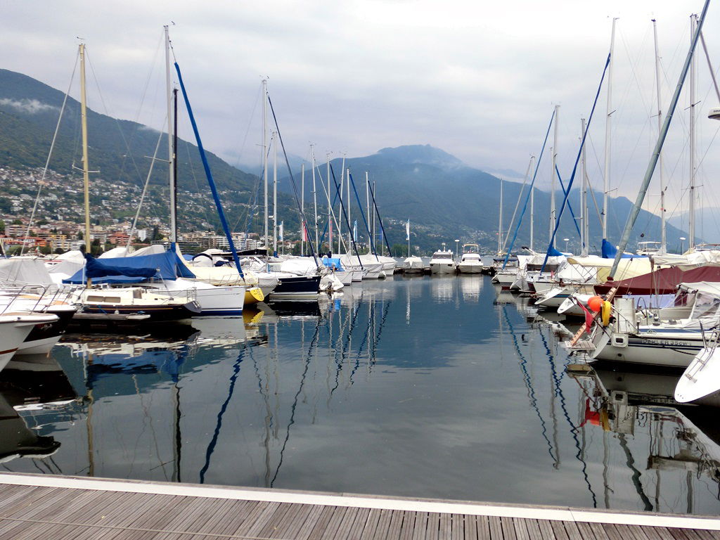 Paseo del lago, por Ciro