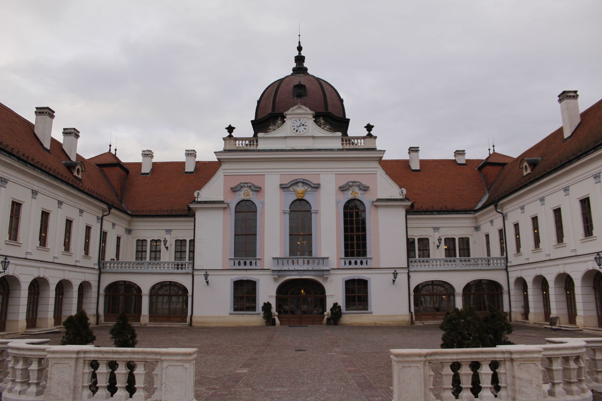 Palacio de Gödöllő, por Sebastian Muñoz