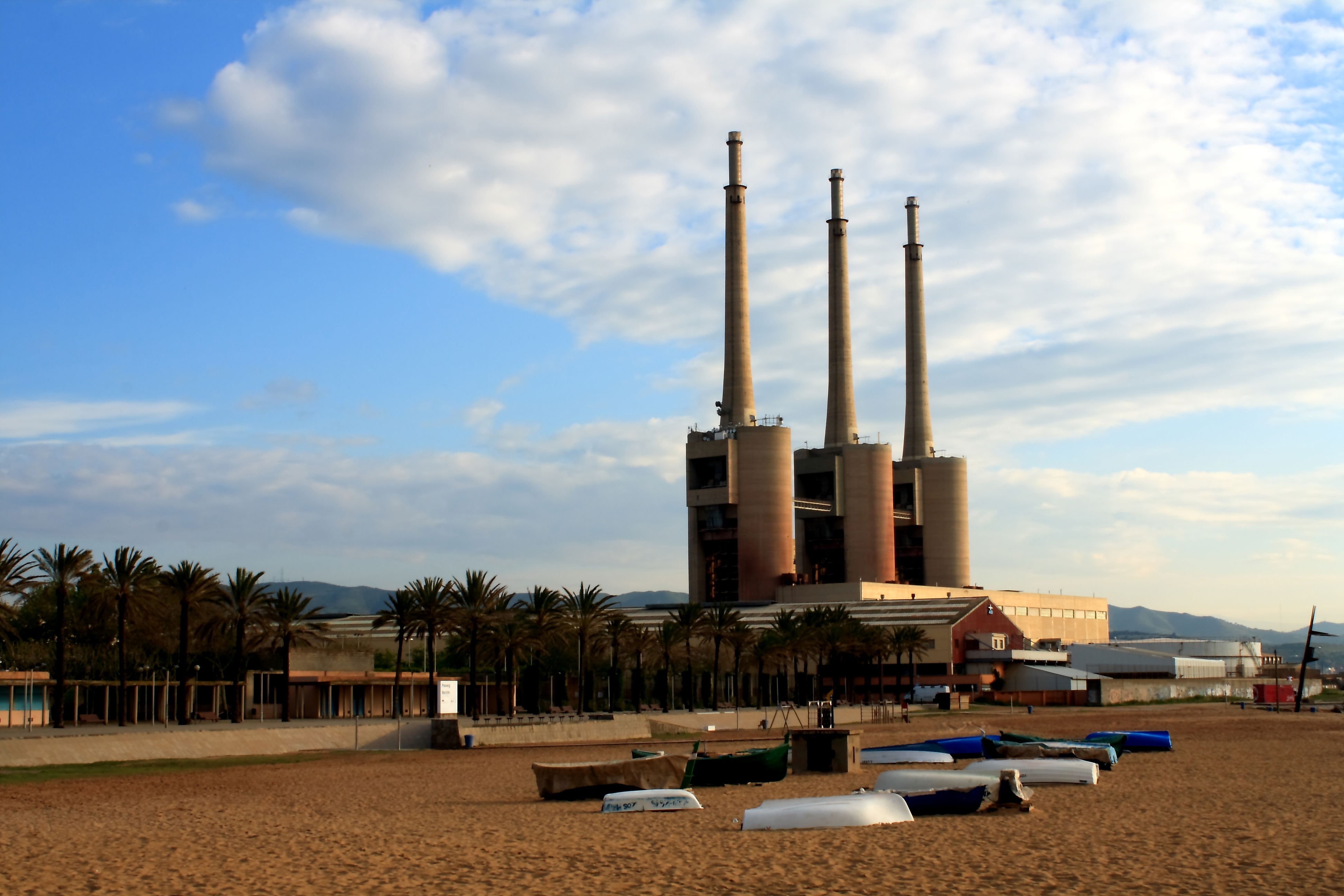 Tres torres, por raul conde lopez