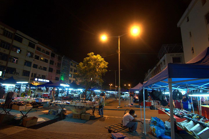 Mercado nocturno de Kota Kinabalu, por Leo&Vero