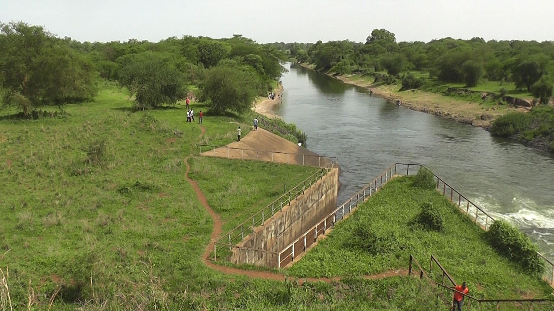 Río Abobo, por MundoXDescubrir