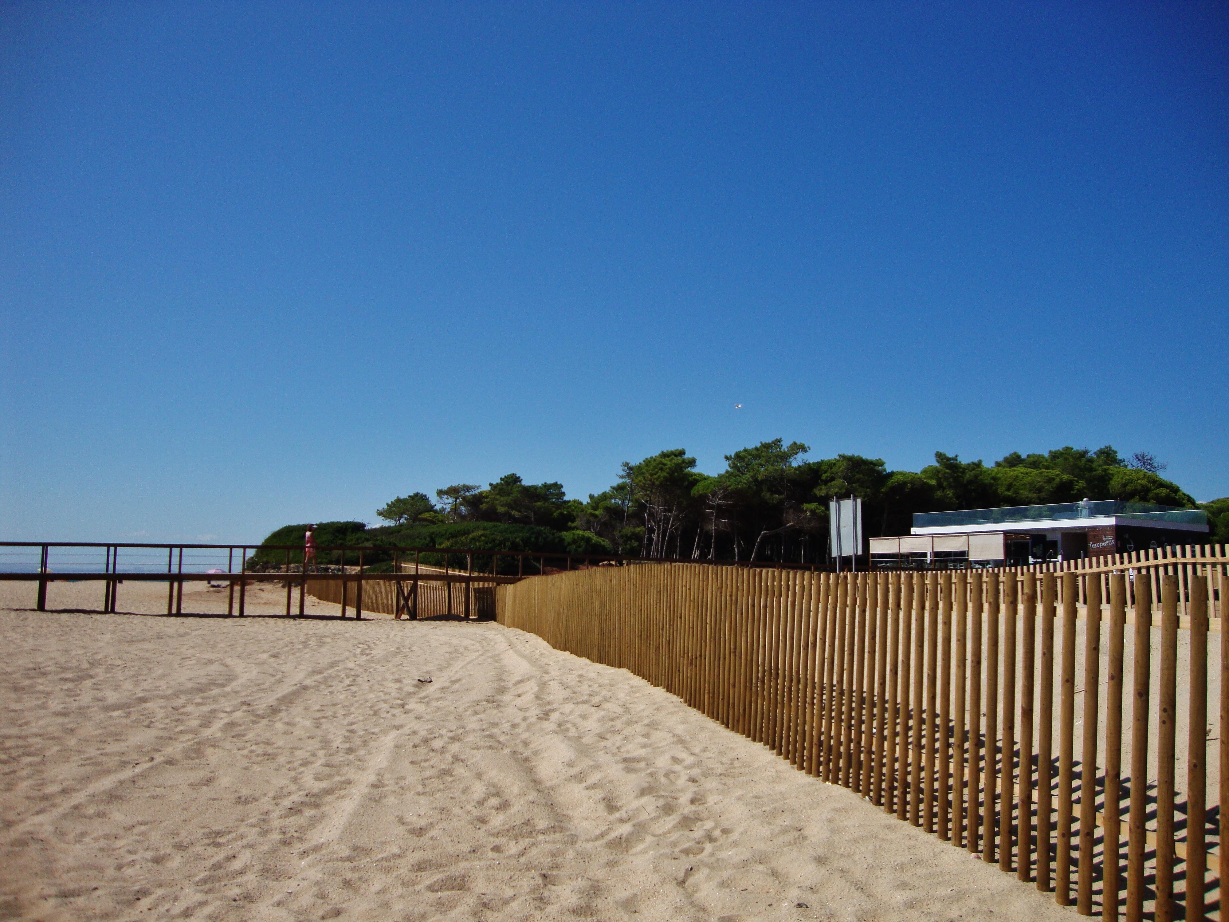 Playas en Quarteira un refugio de sol y mar en el Algarve