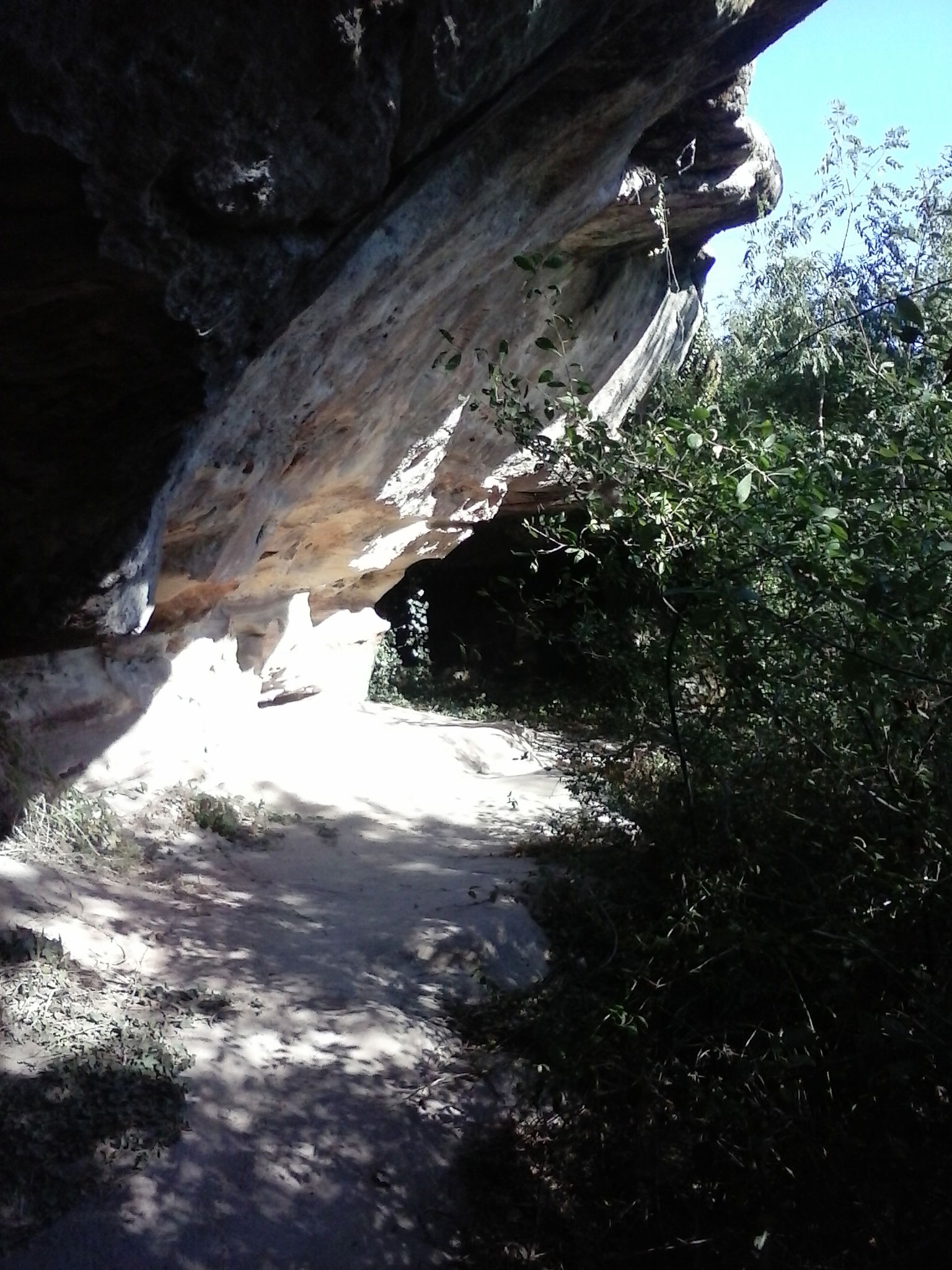 Les grottes lamouroux, por Emilien Rochette