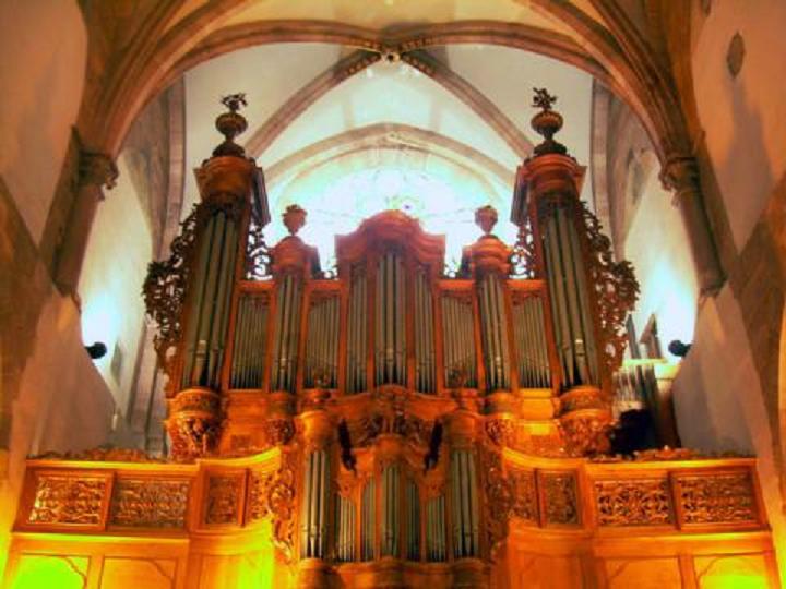 Iglesia de Santo Tomás, por Chaimae