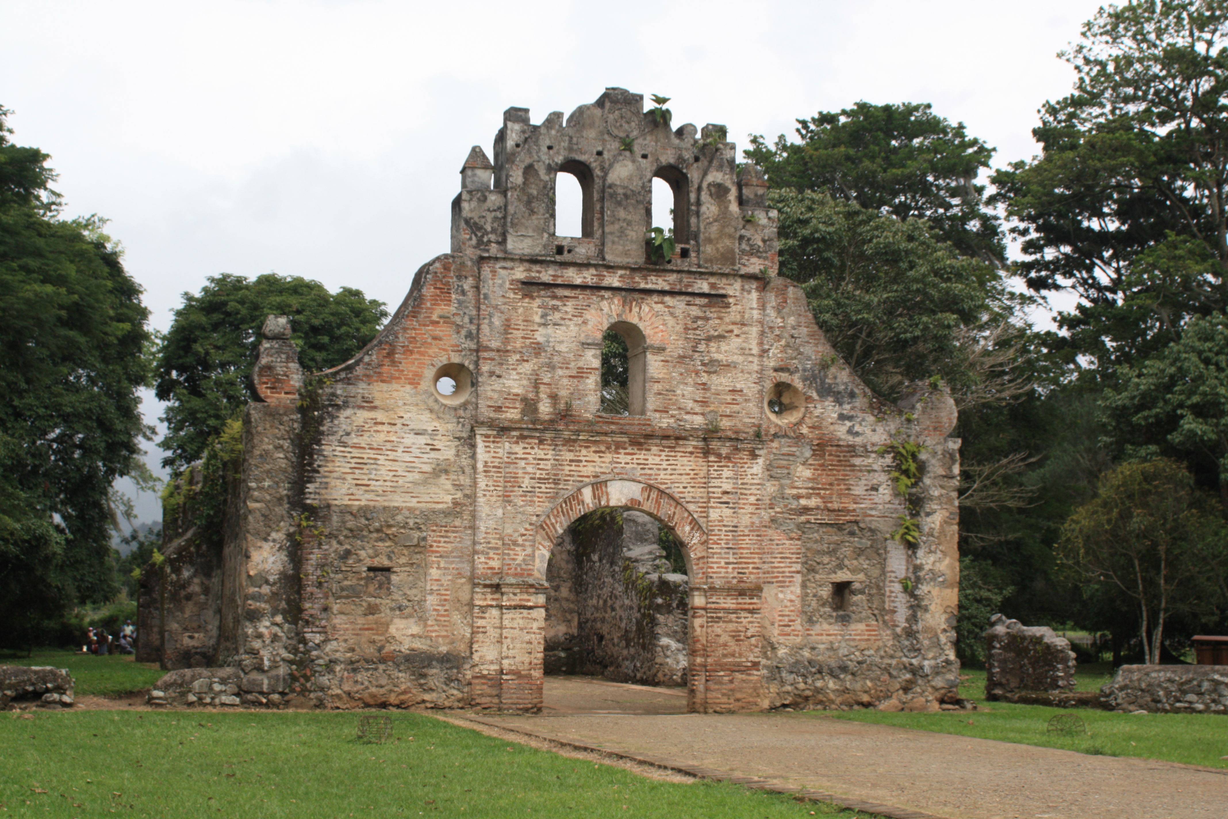 Ruinas de Ujarrás, por Javier Zeledon Artavia