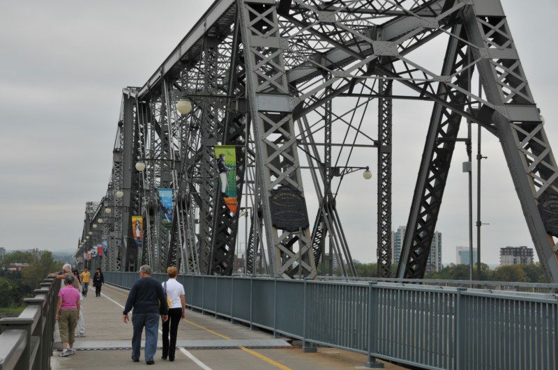 Quebec y ciudad de Gatineau, por Mlle M