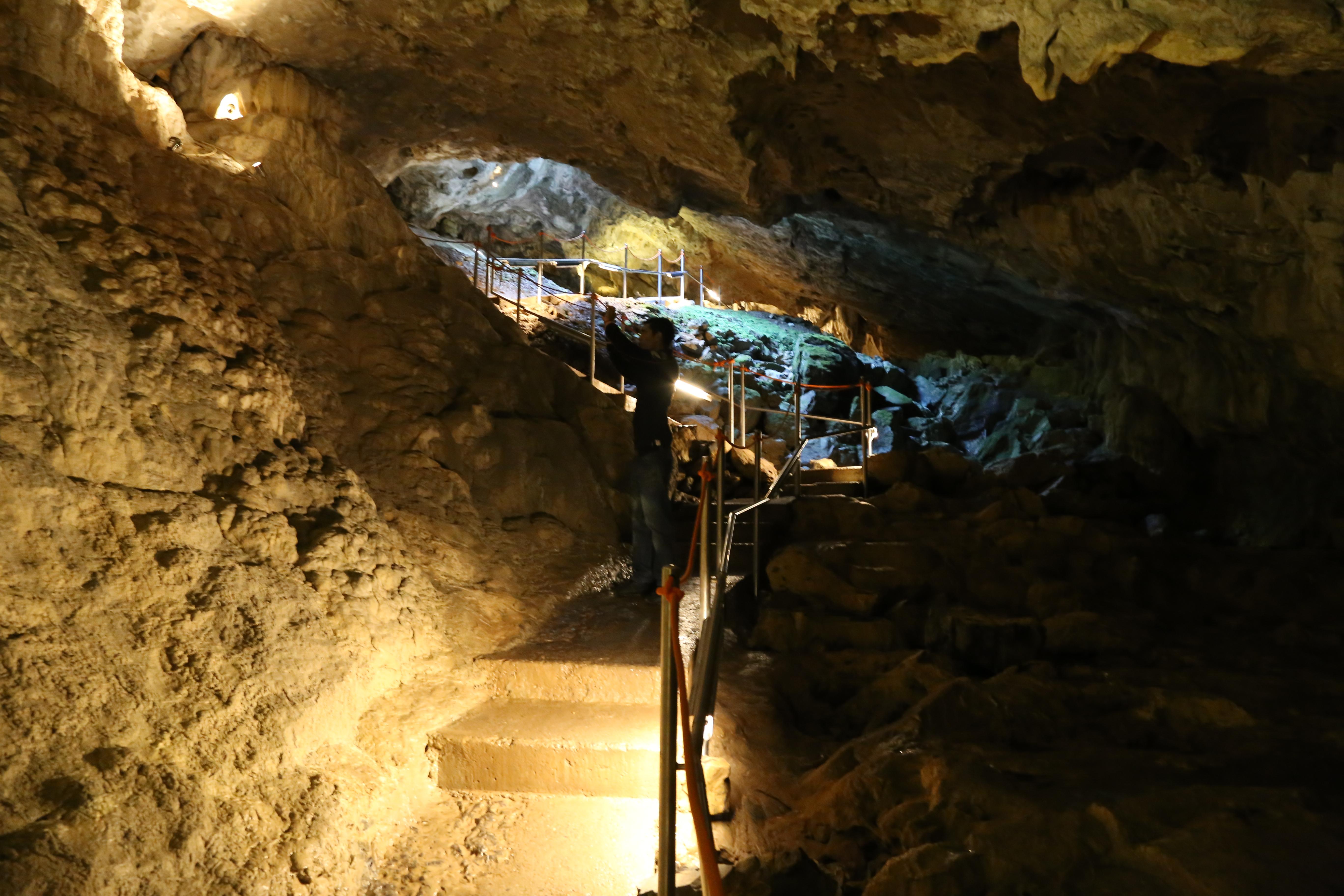 Descubre cuevas en Aragón: un viaje a las entrañas de la tierra