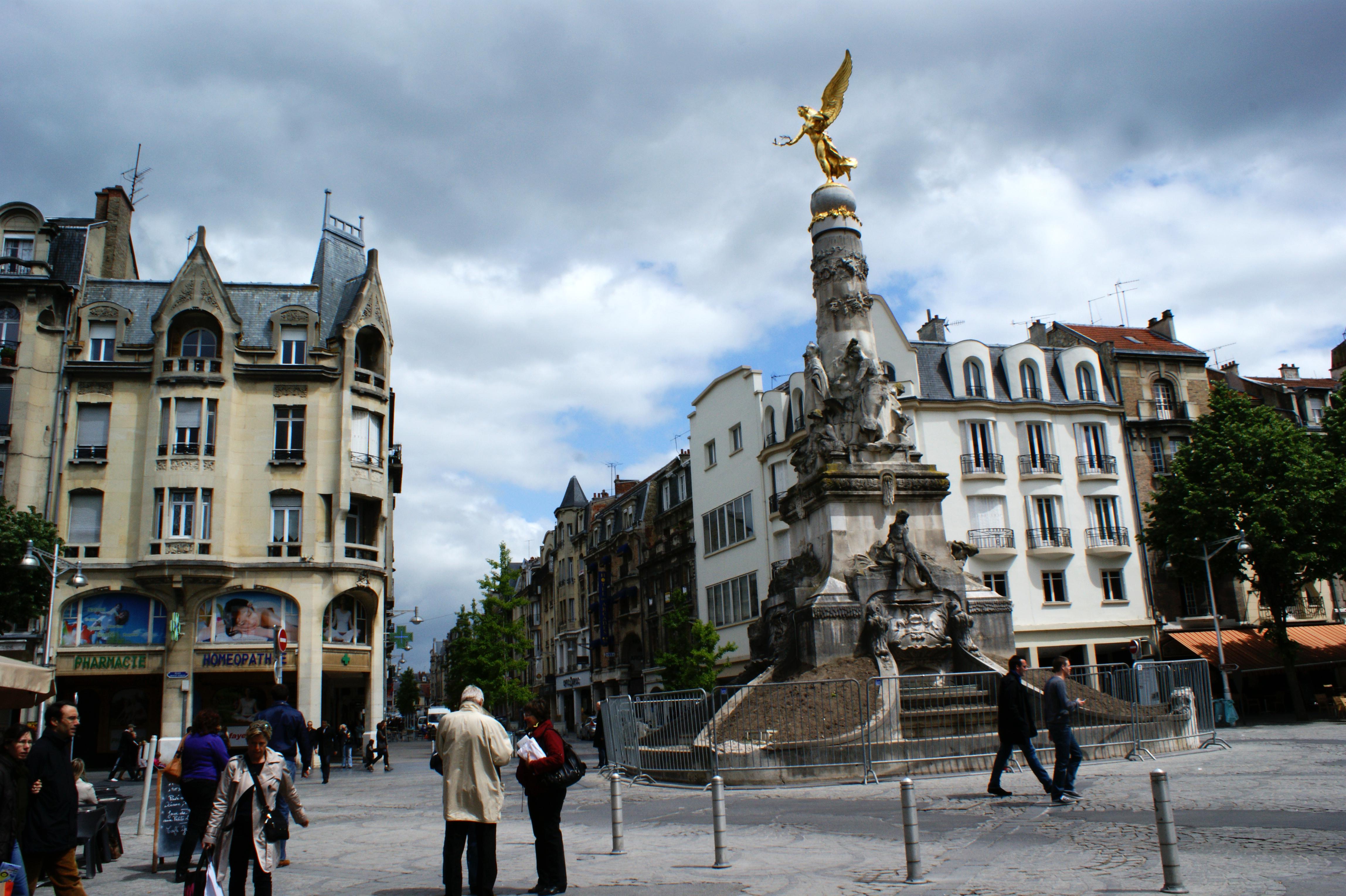 Place Drouet-d'Erlon, por Anne-Laure Caquineau