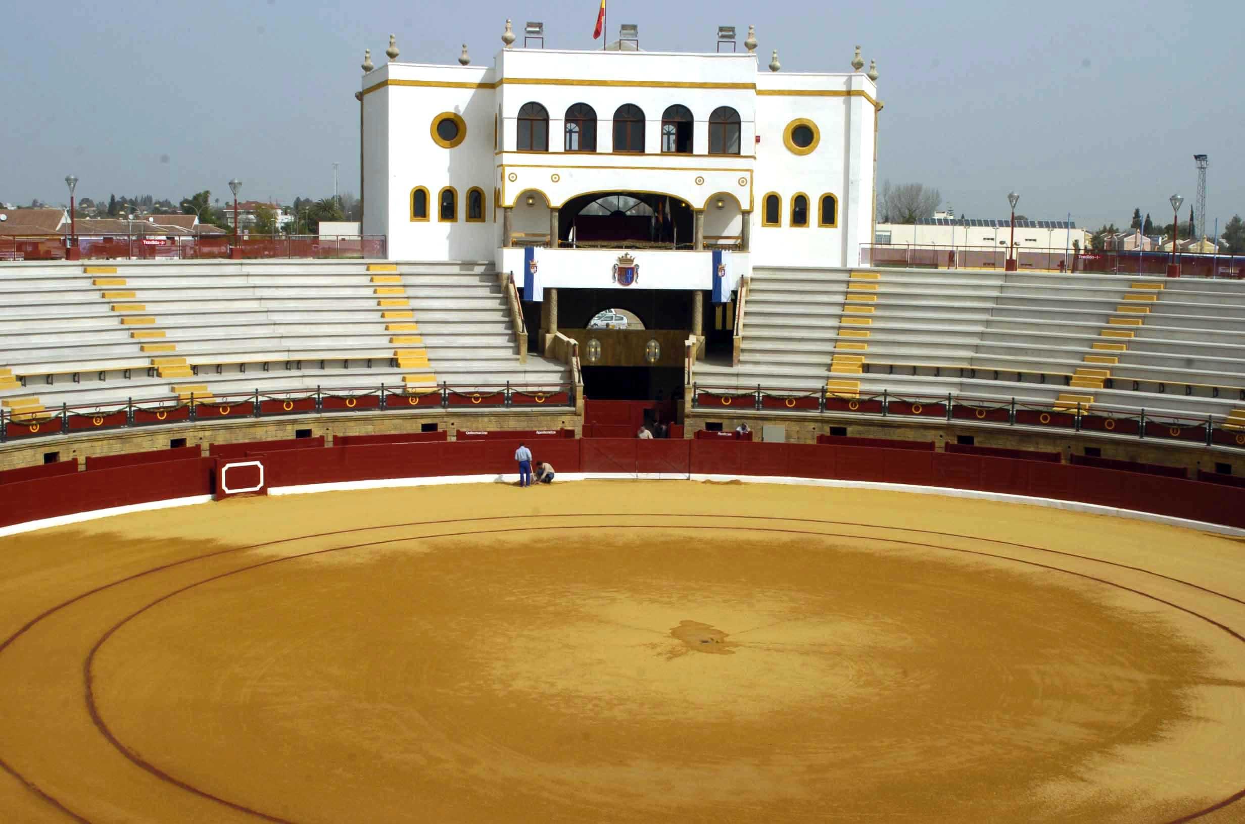 Plaza de Toros de Espartinas, por Turismo de la Provincia de Sevilla