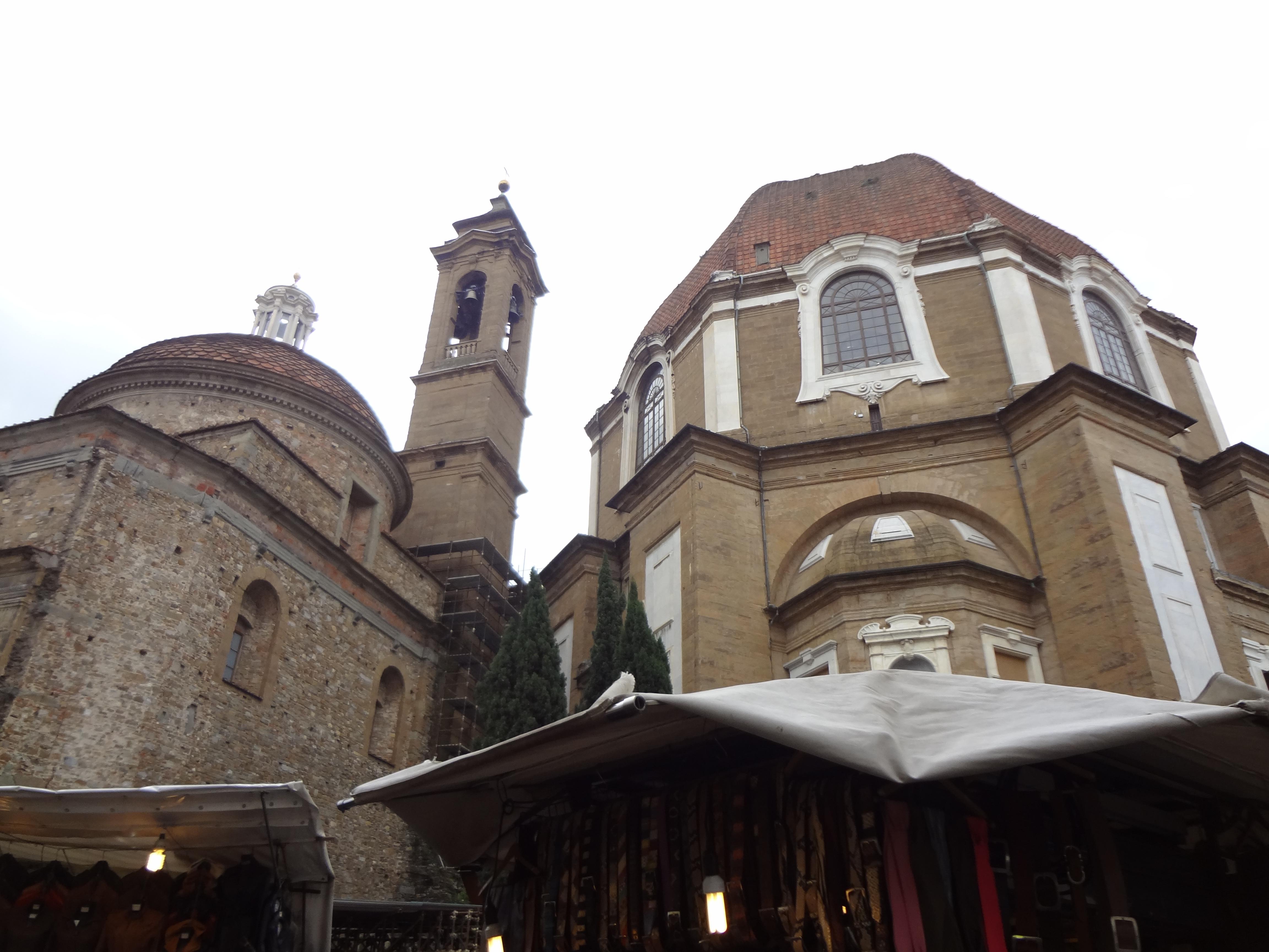 Basilica  de  San  Lorenzo, por Coline
