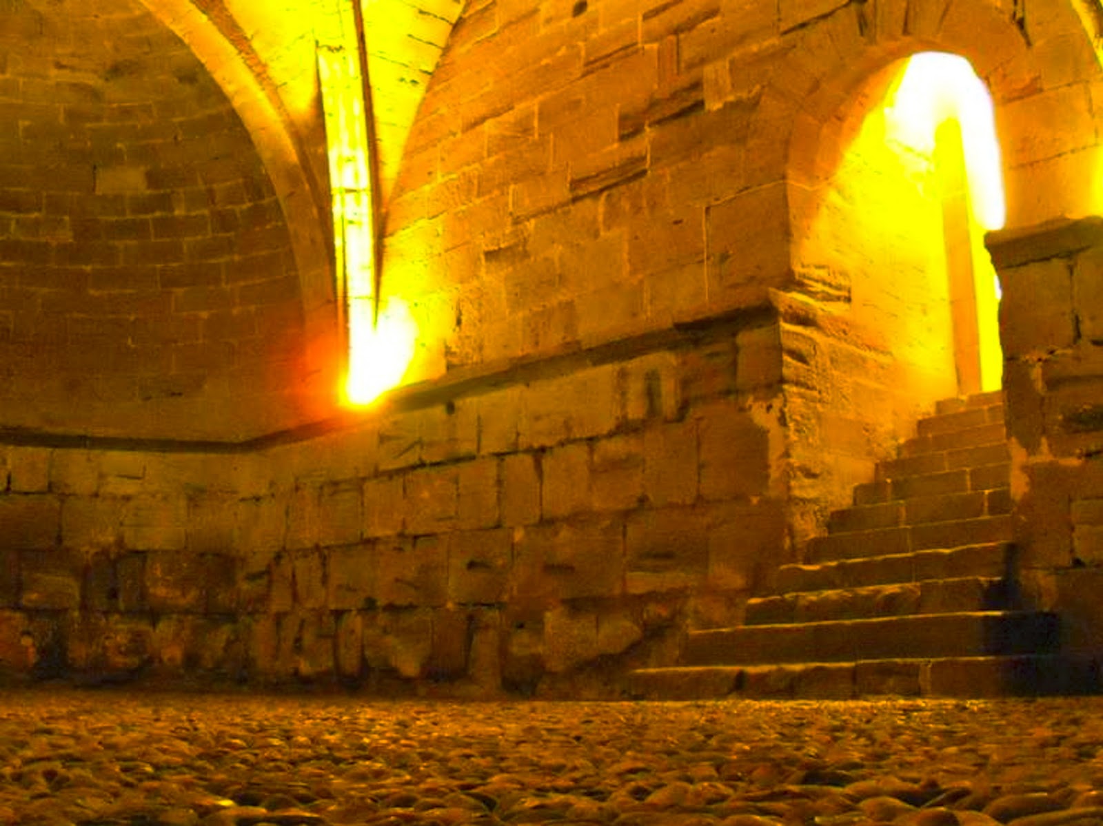 Sala de la campana de Huesca, por Identidad aragonesa