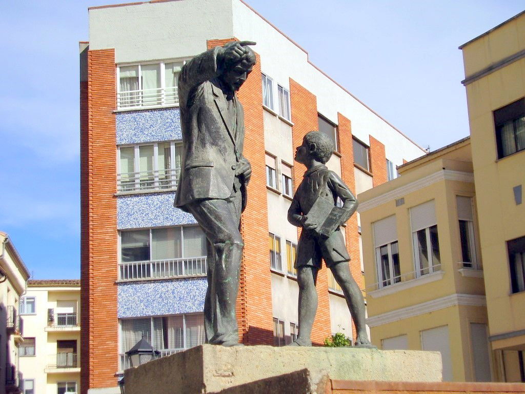 Monumento al Maestro, por Lala
