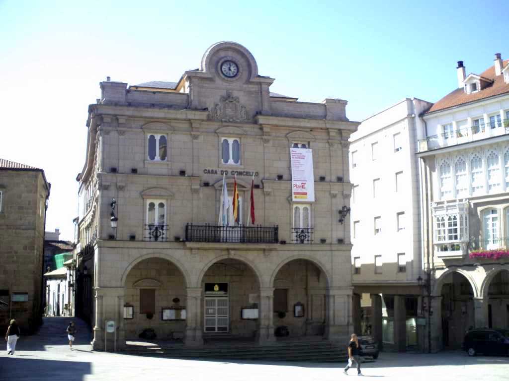 Casa do Concello - Ayuntamiento de Ourense, por Lala