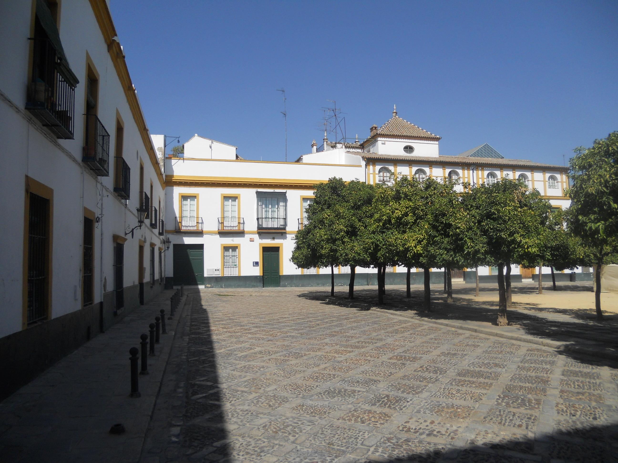 Patio de Banderas, por Azzonzo