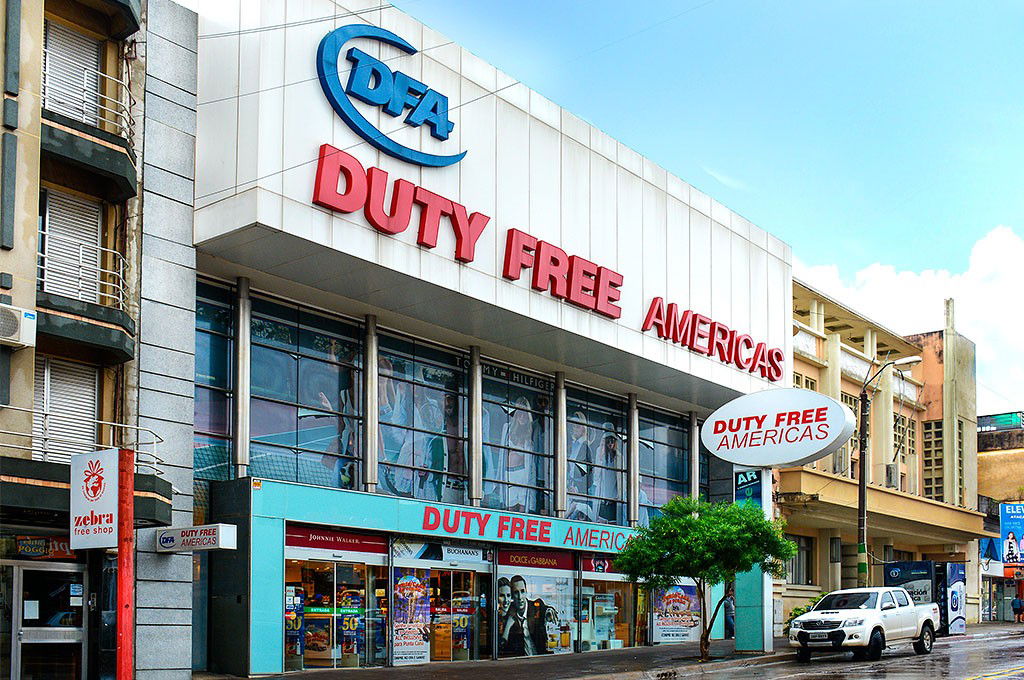 Duty Free en Rivera, por Hugo Maldonado