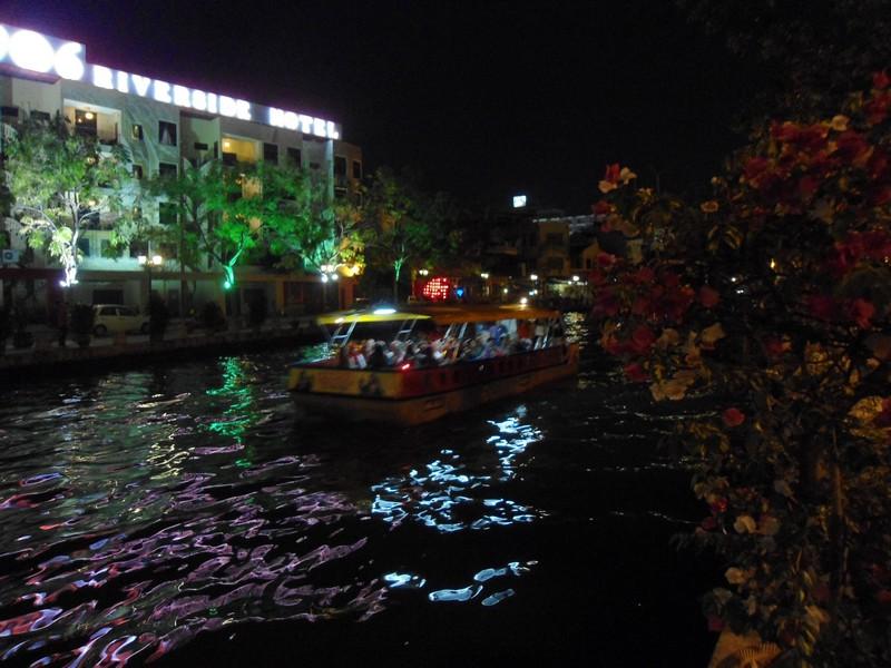 Les bateaux de Melaka, por Marie & Matt