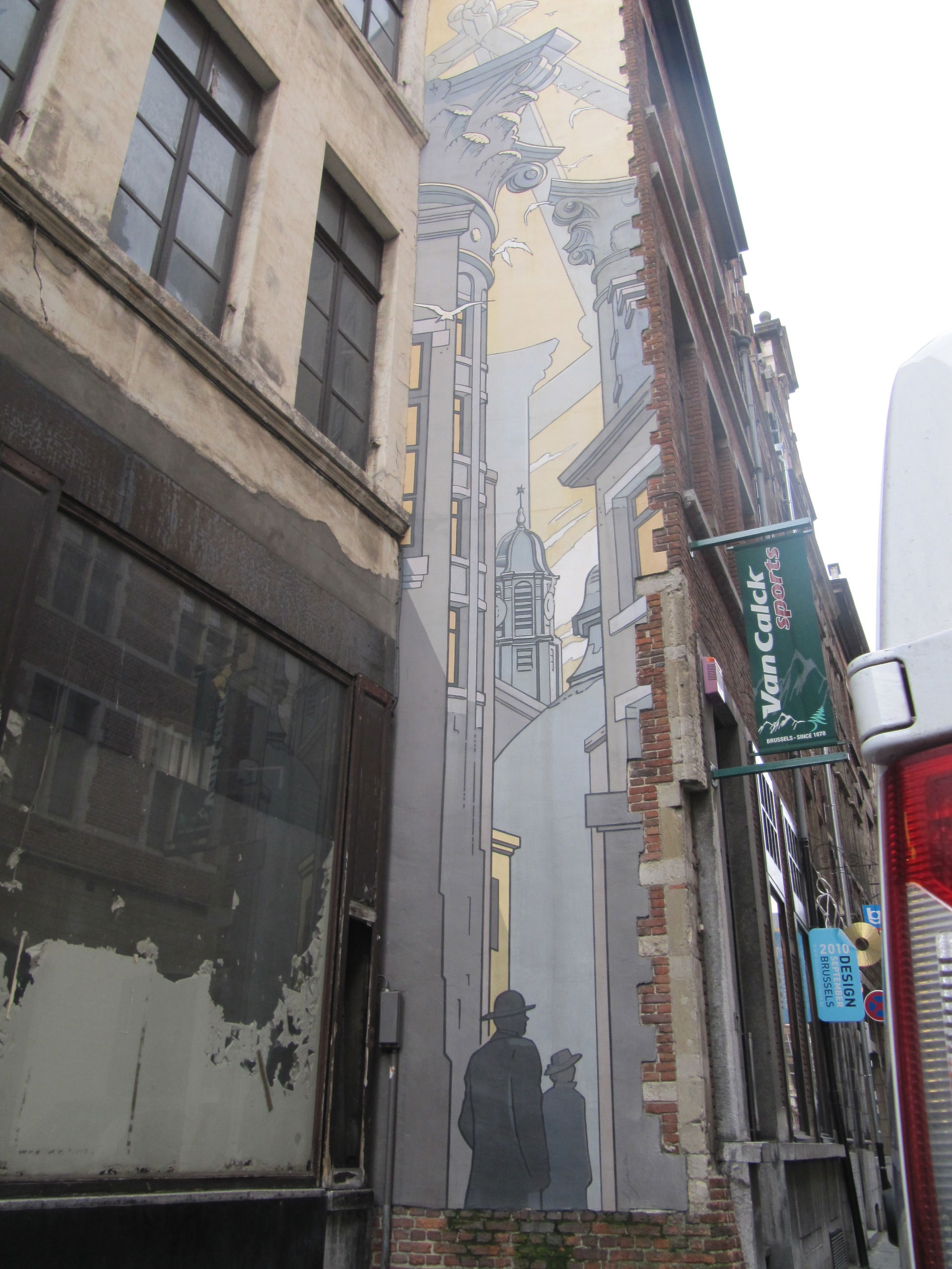 Mural de Le Passage - Schuiten, por Héctor mibauldeblogs.com