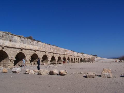 Acueducto de Caesarea, por Héctor mibauldeblogs.com