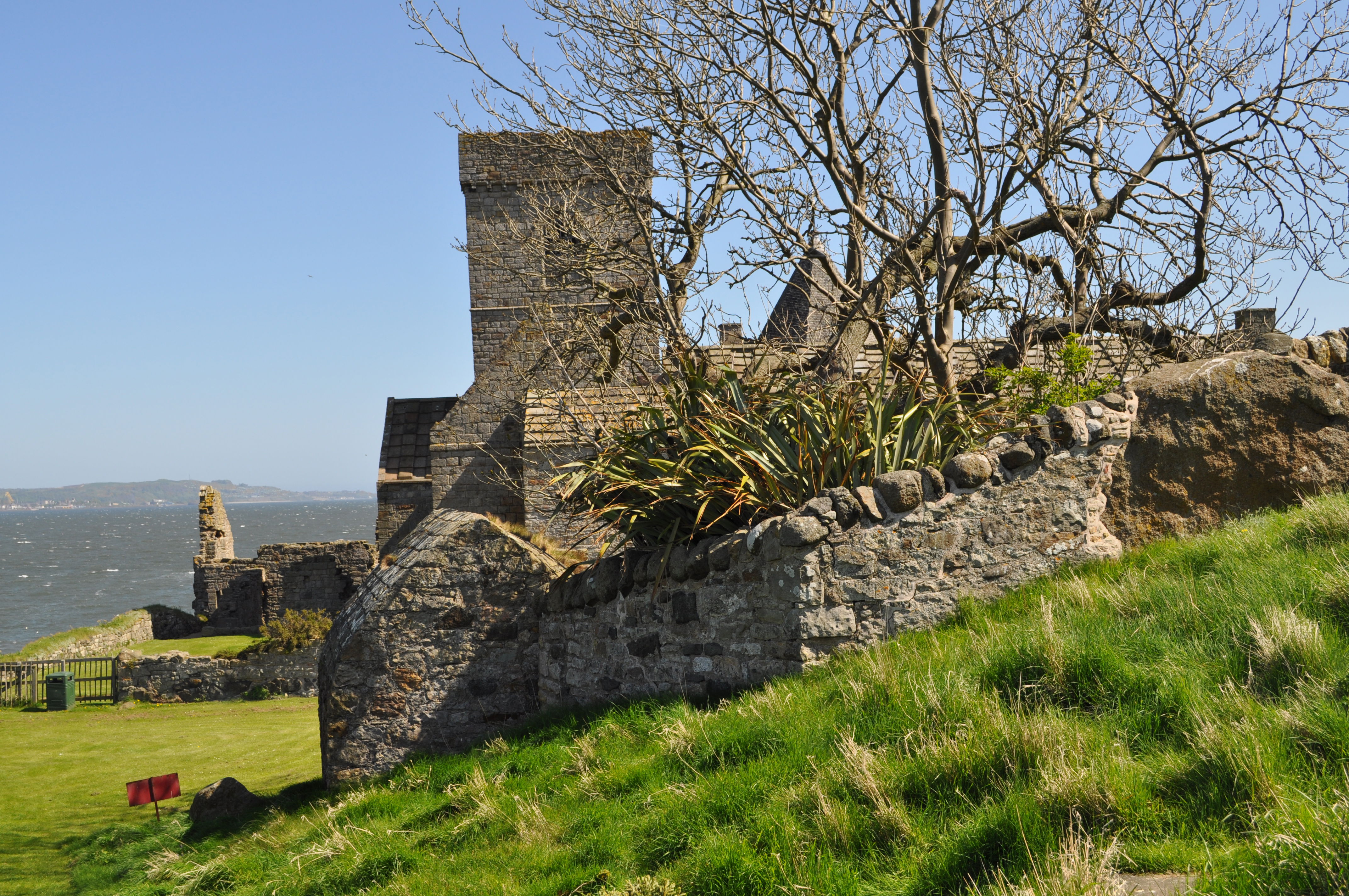 Abadía e Isla de Inchcolm, por eXplorador Escocés