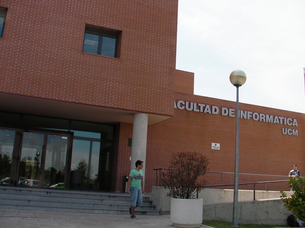 Facultad de Informática de la UCM, por David Esteban