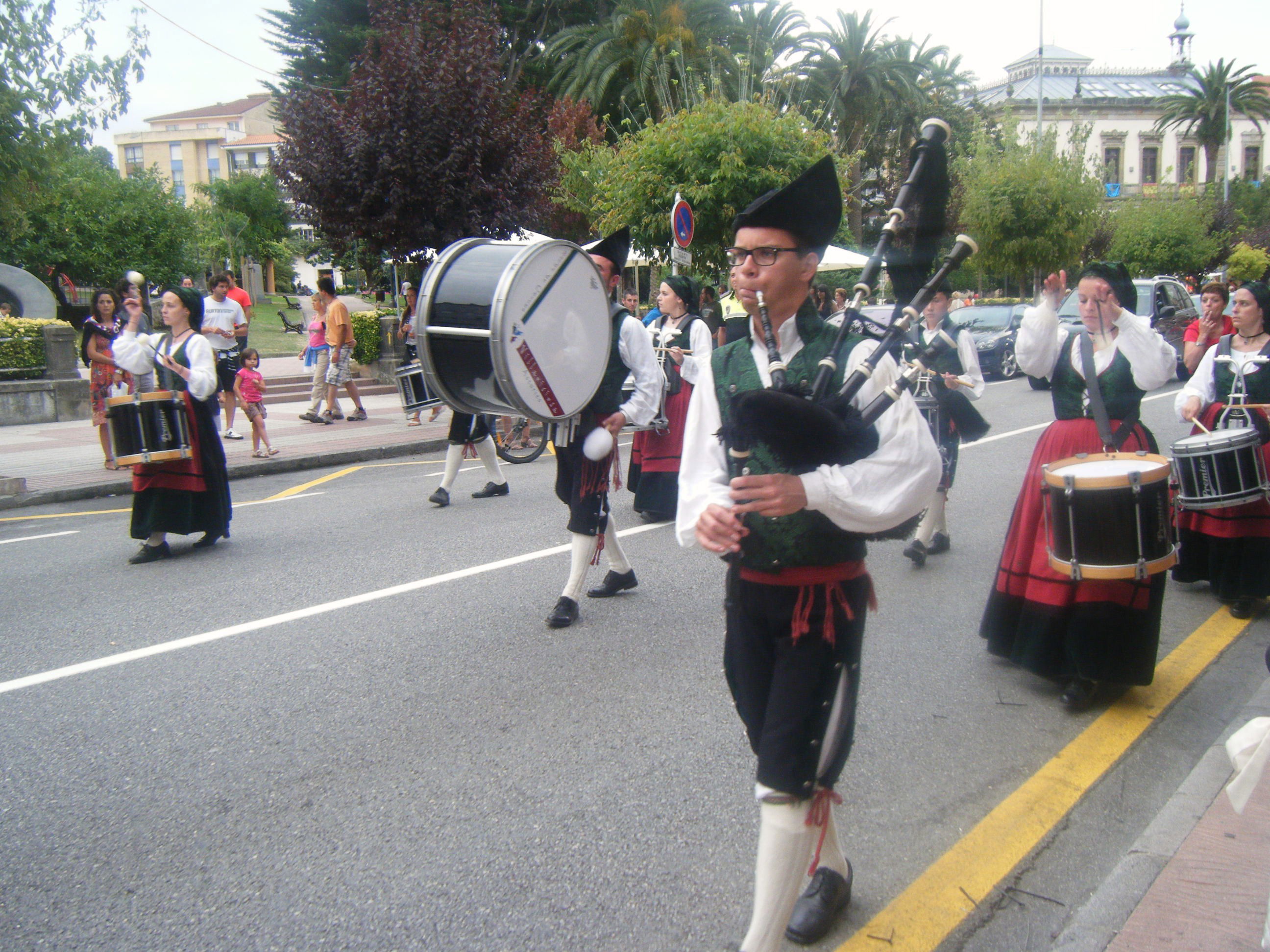 International Bagpipe Festival in Villaviciosa: 2 reviews and 8 photos