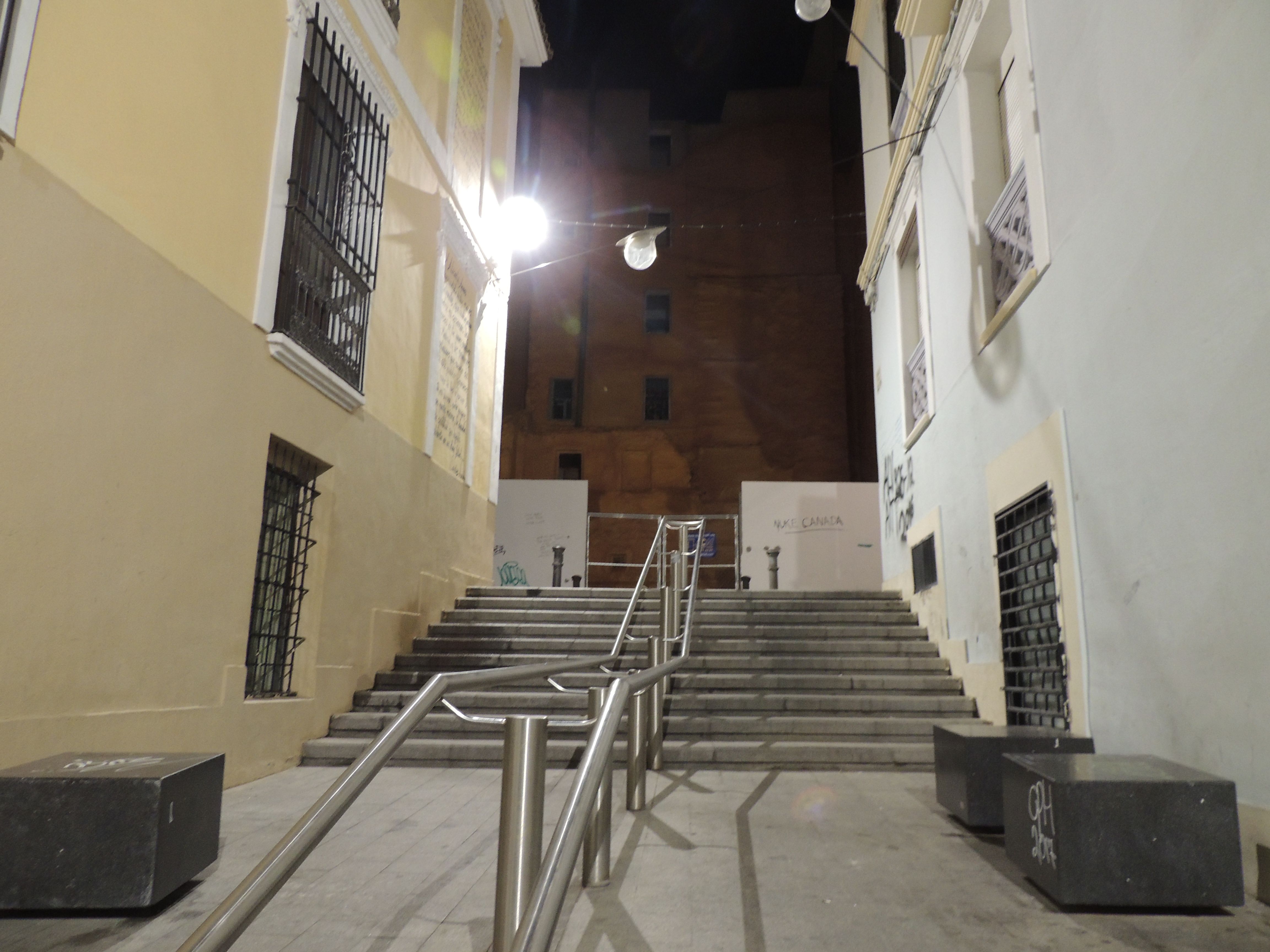 Calles en Alicante que cuentan historias y sorprenden al visitante