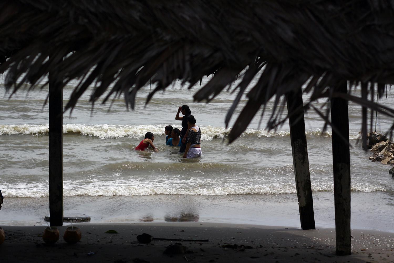 Primera Playa, por Tribi Lin