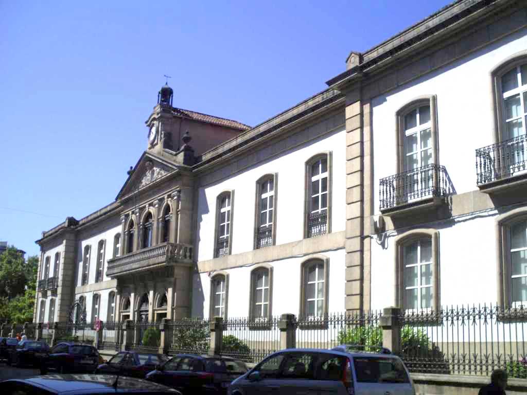 Instituto Otero Pedrayo, por Lala
