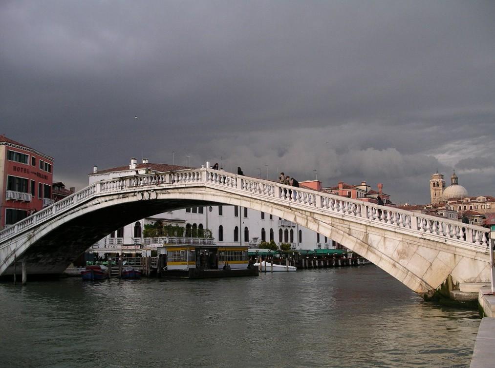 Puente de los Descalzos, por Viagens Lacoste