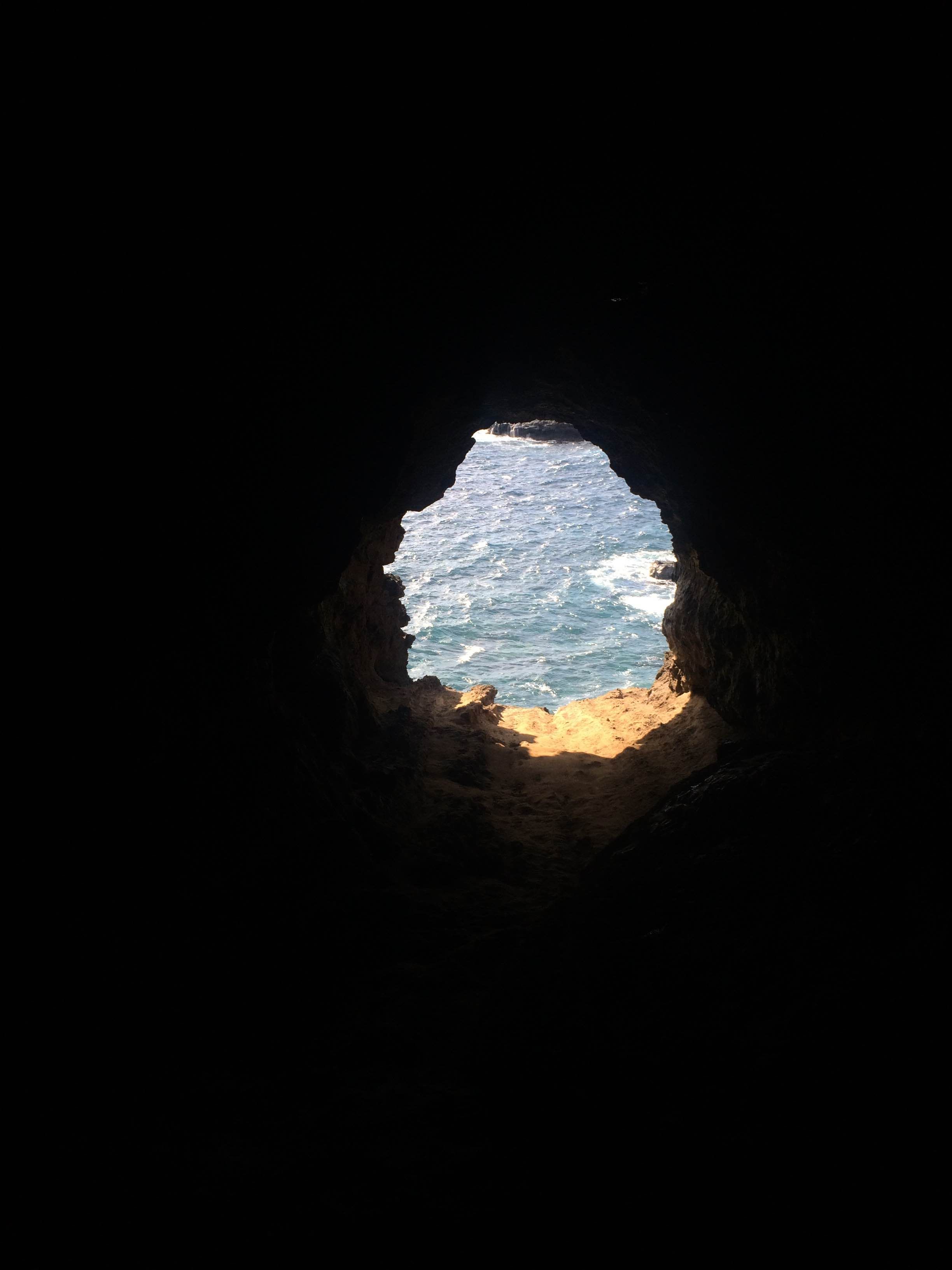 Cueva de las dos ventanas, por Alejandra Haro