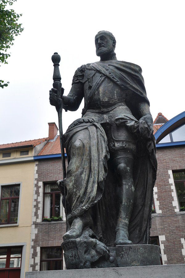 Estatua de Carlos V, por Antoine D'Audigier