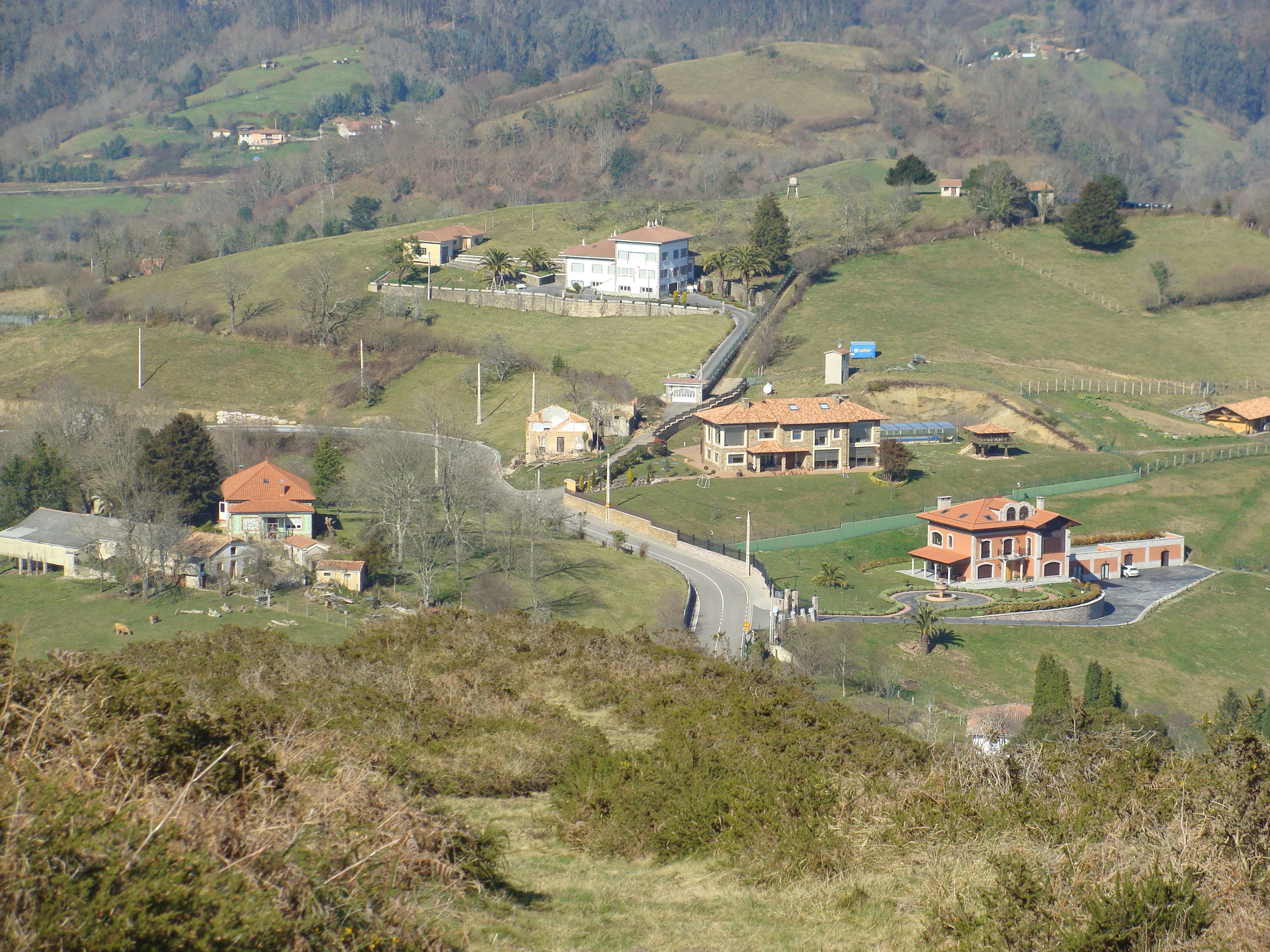 Monte Incós, por Comarca de la Sidra