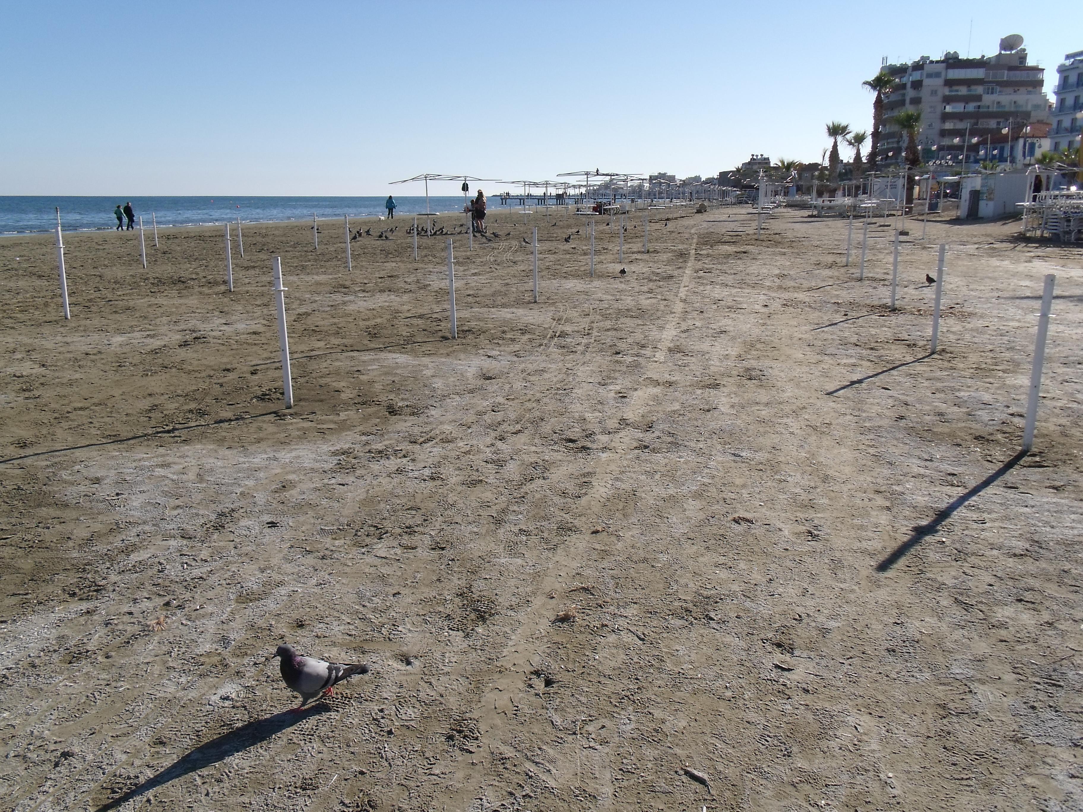 Playa Foinikoudes 2, por sala2500