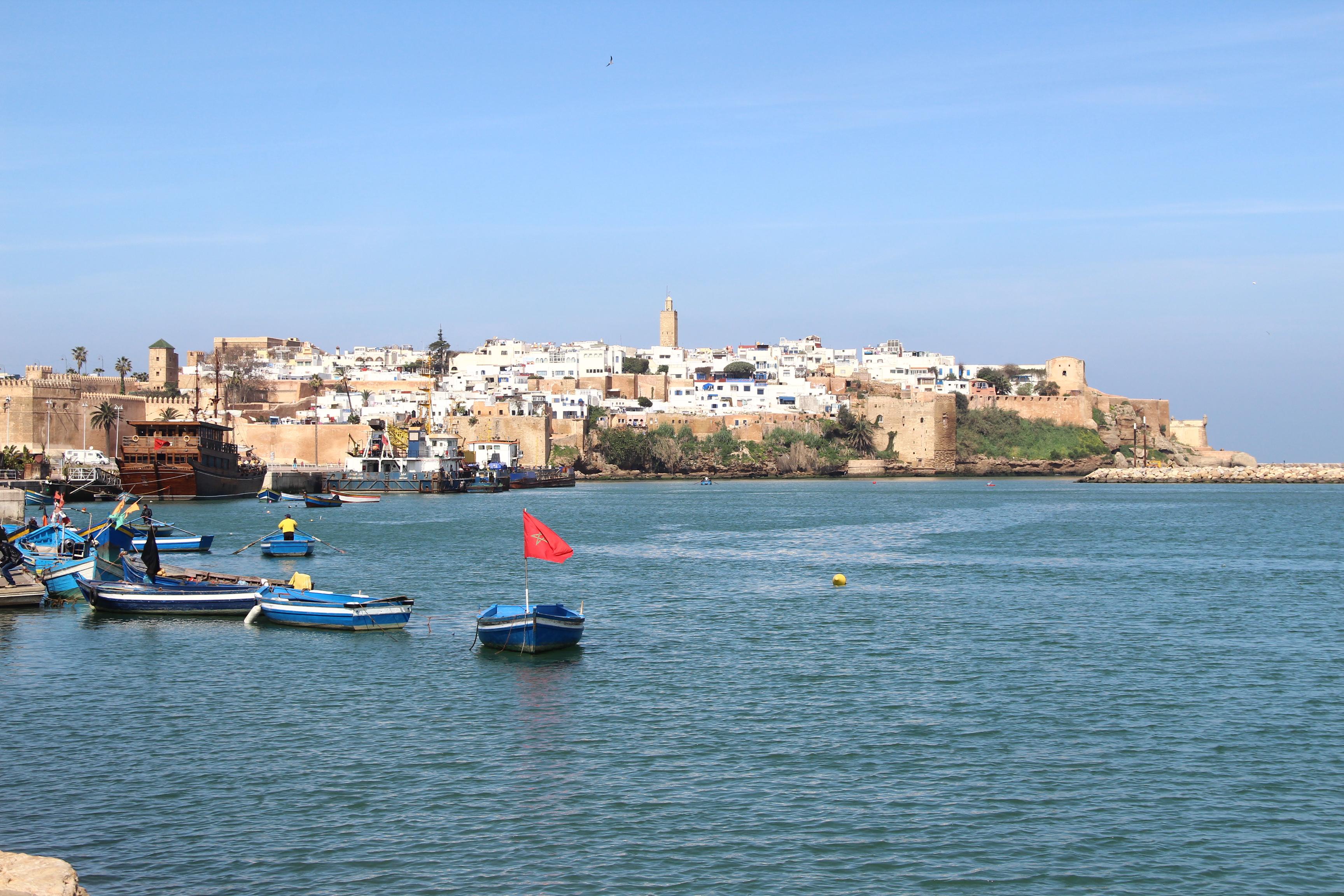 Puerto de pesca, por jbordonada