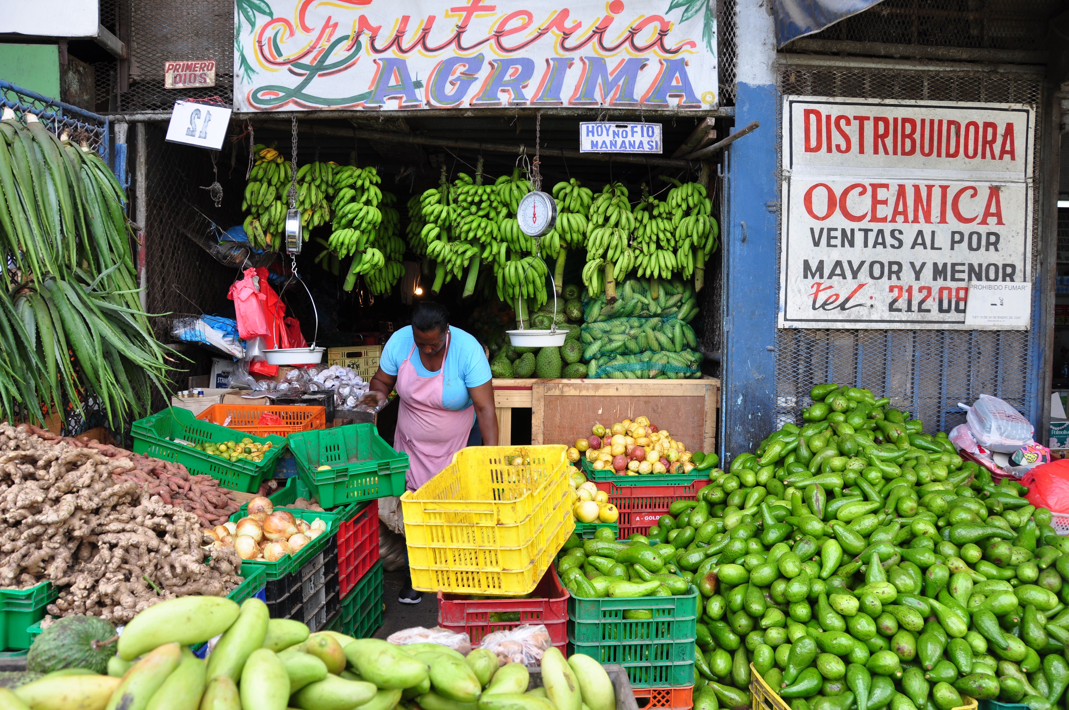 Descubre los vibrantes mercados de Ciudad de Panamá y su esencia local