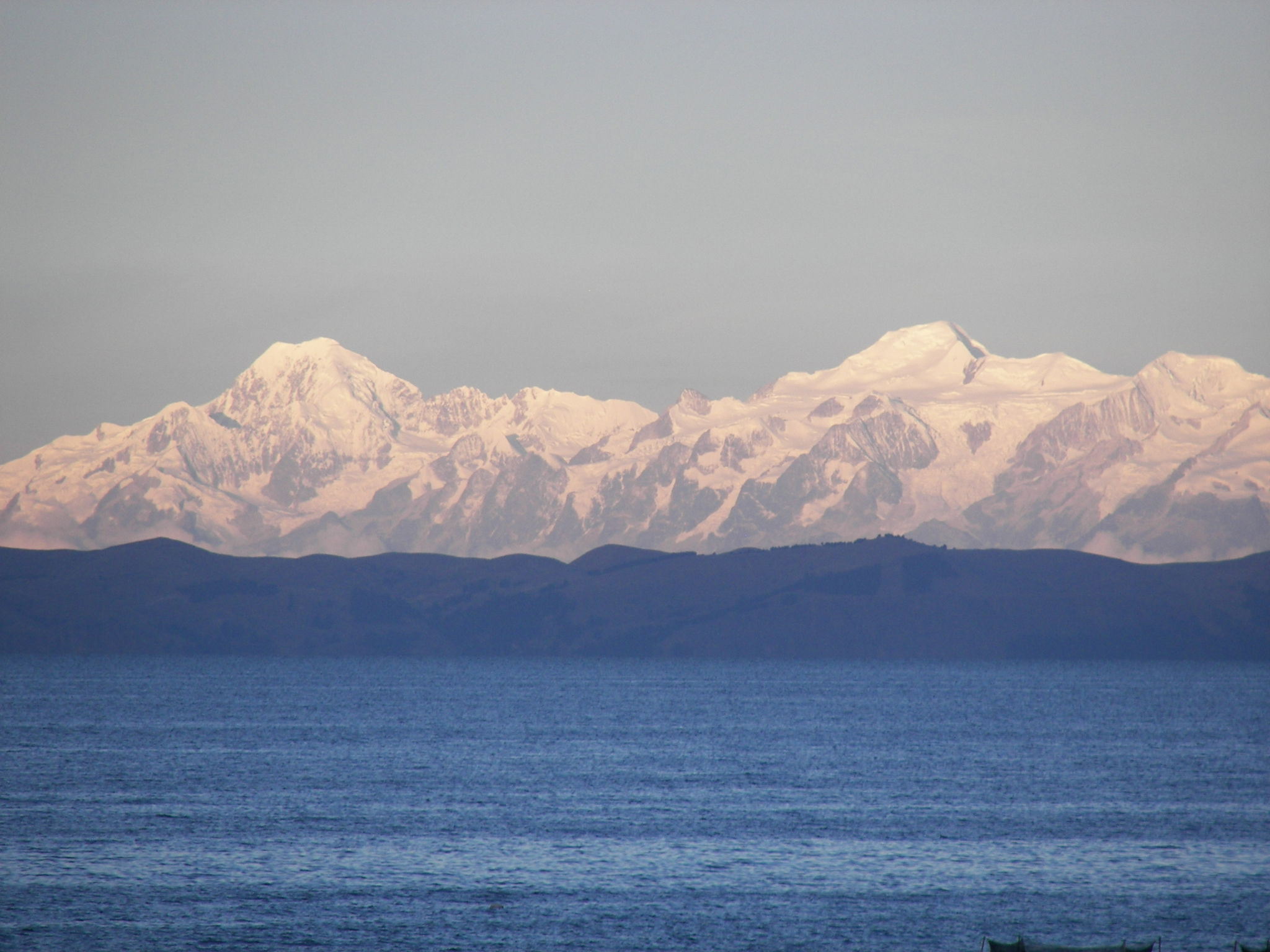 El Magestuoso lago Titicaca, por Wilmer Cabezas Paniagua