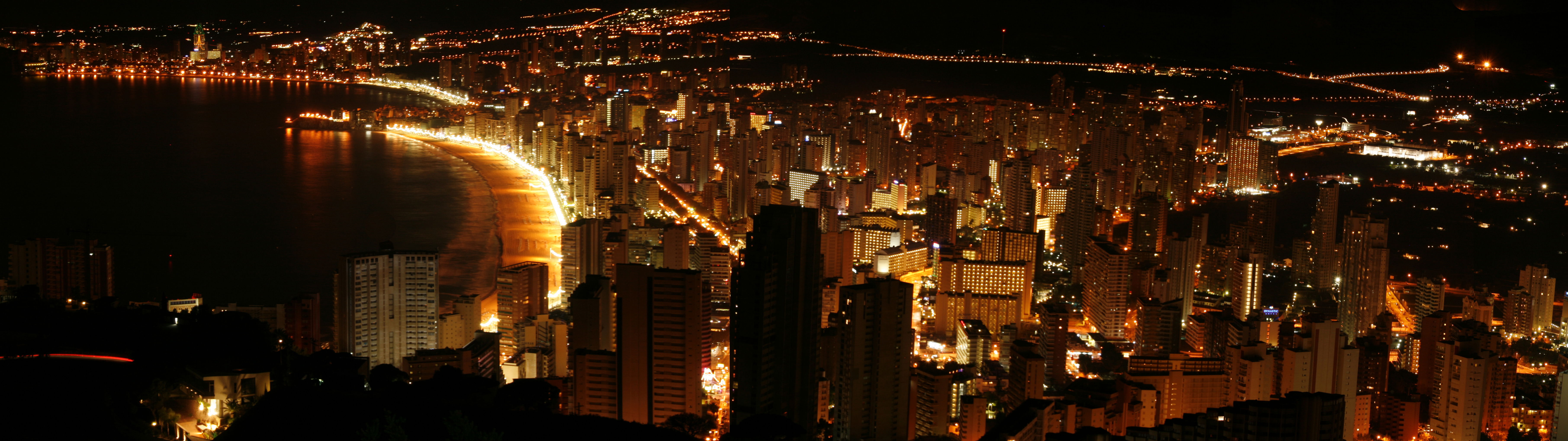 Cruz de benidorm, por Jose Luis Muñoz 