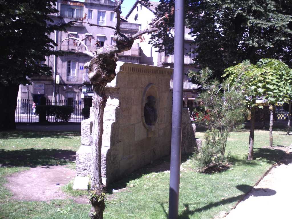 Monumento a Prado Lameiro, por Lala
