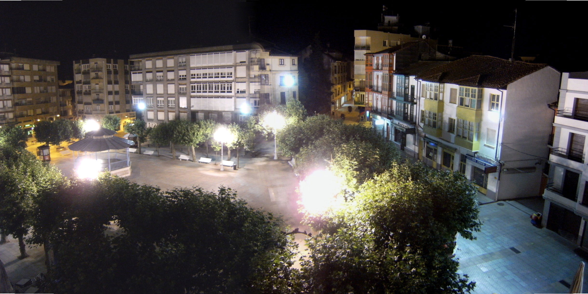 Plaza Santoña, por calendulas